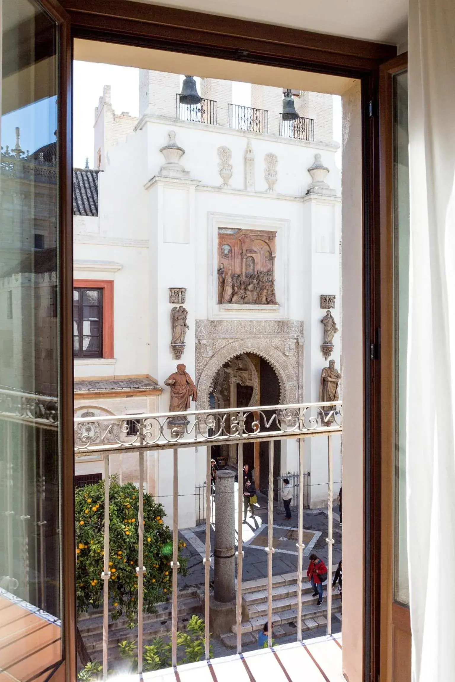 Landmark view in Puerta Catedral Apartments