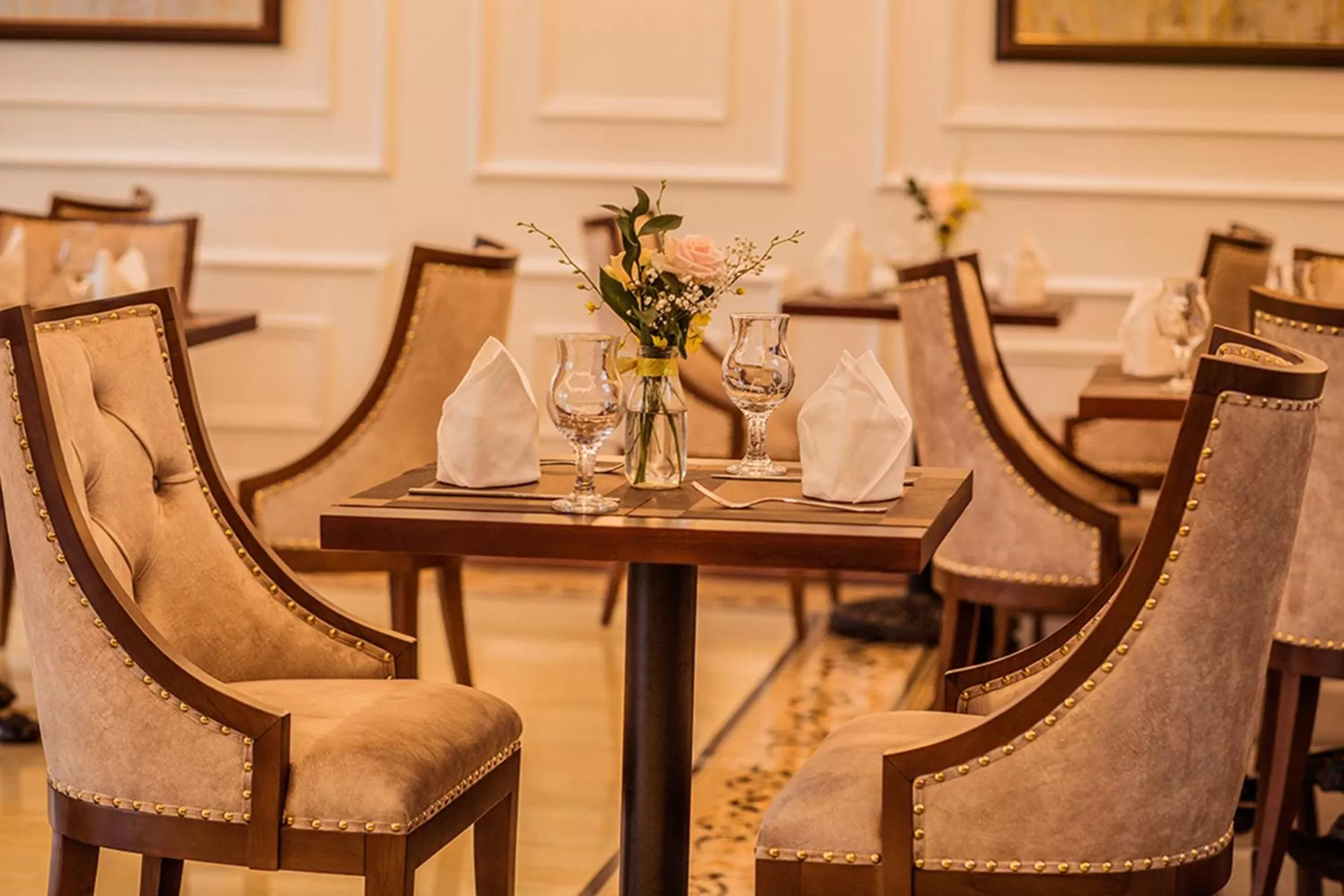 Restaurant/places to eat in Salina Hotel Ninh Binh