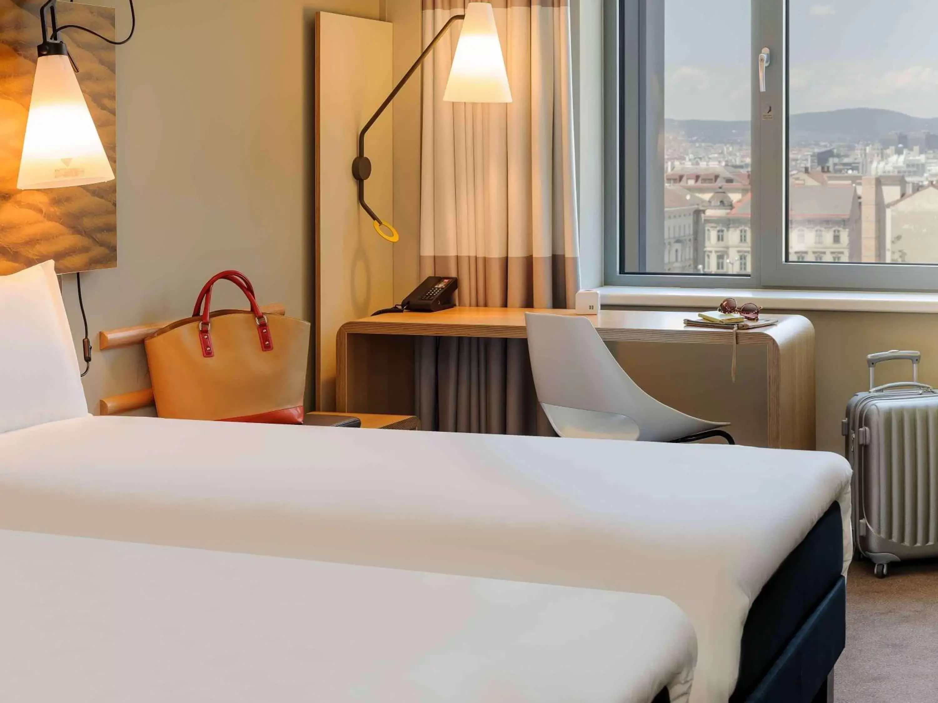 Photo of the whole room, Bed in ibis Wien Hauptbahnhof