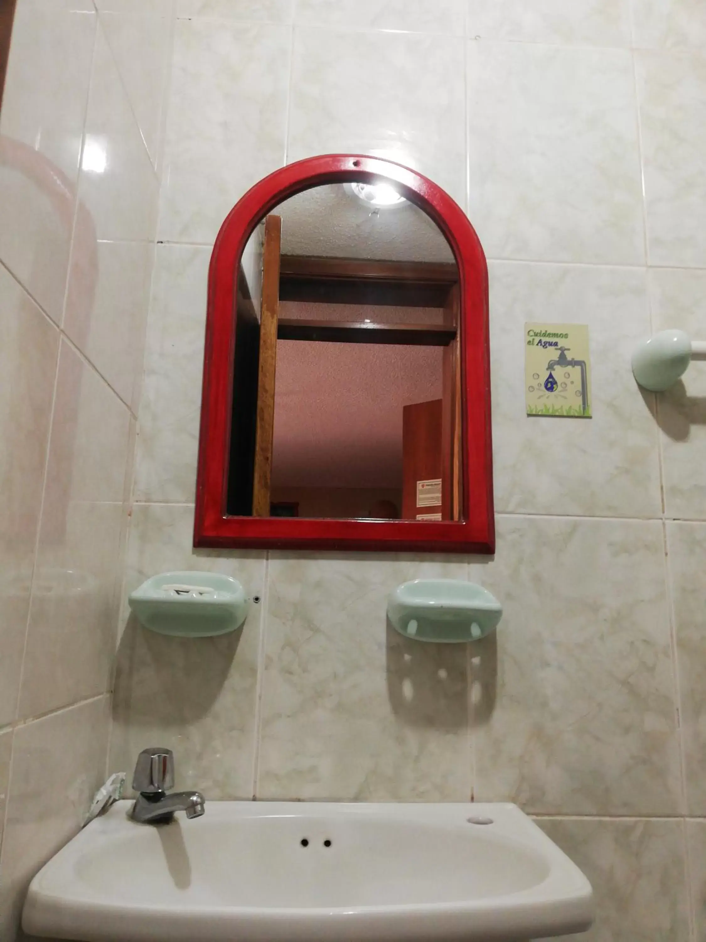 Single Bed in Mixed Dormitory Room in Flying Donkey Single Bed in Mixed Dormitory Room in Flying Donkey