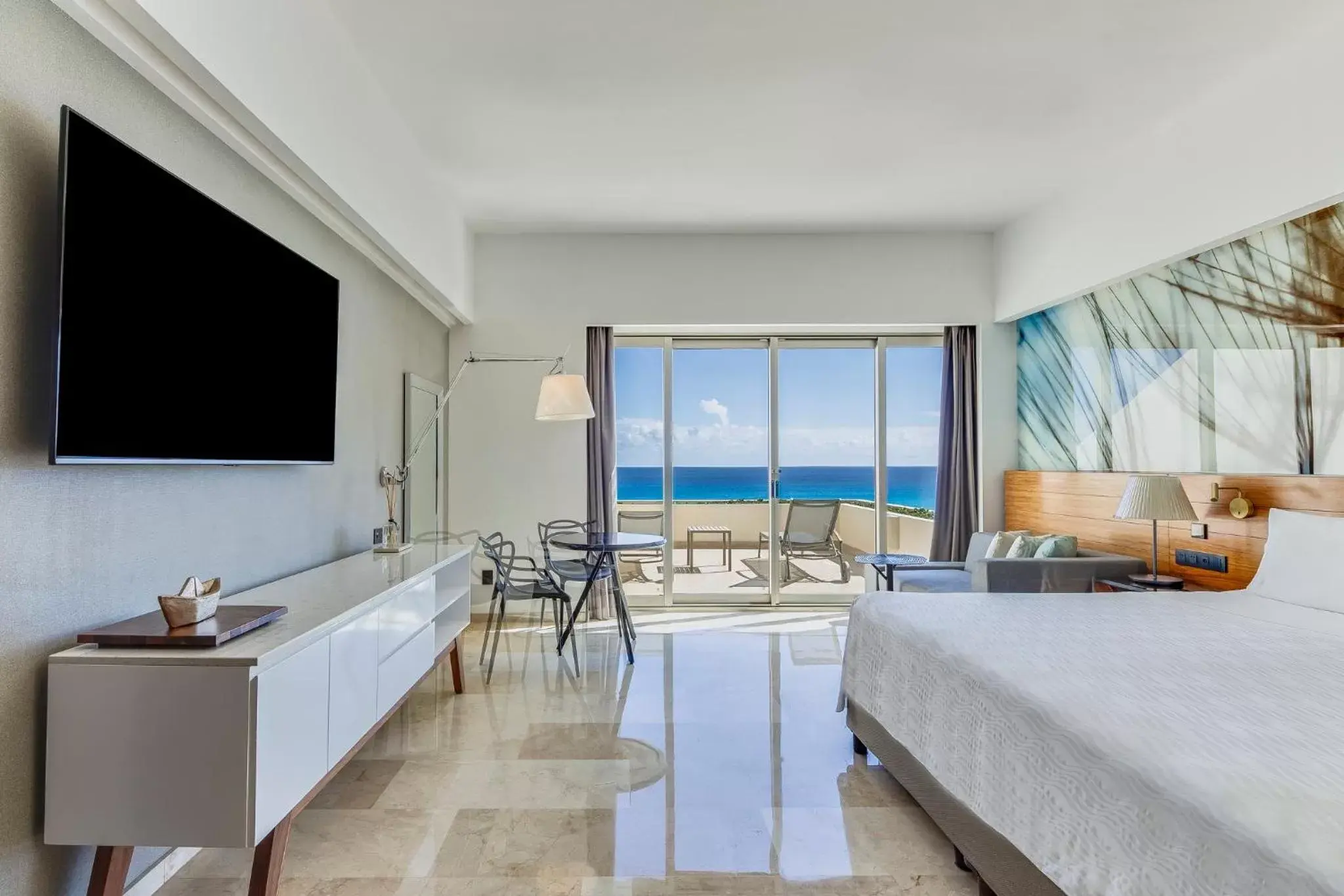 Photo of the whole room, TV/Entertainment Center in Live Aqua Beach Resort Cancun
