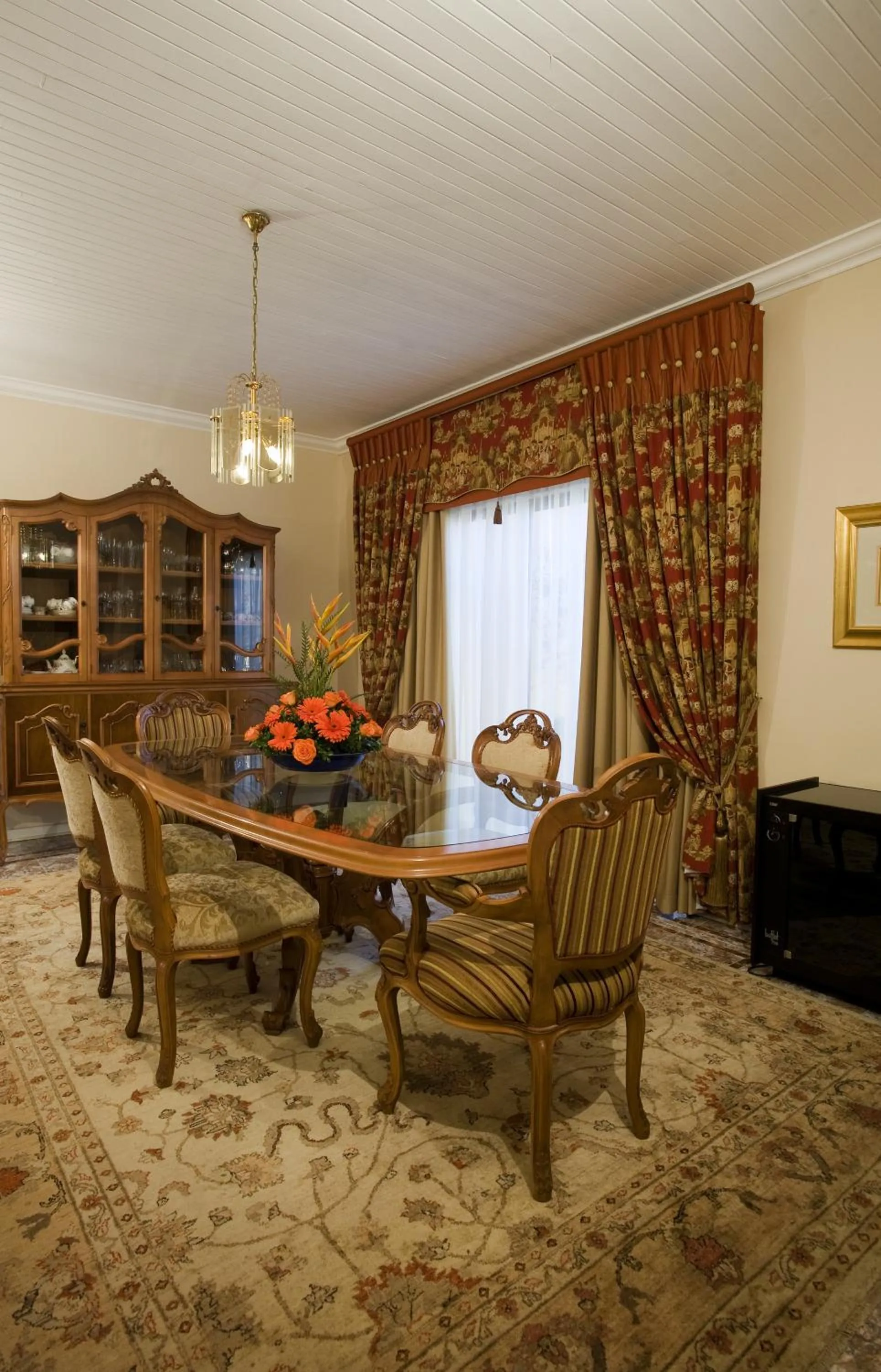 Living room in Royal Ridge Guesthouse