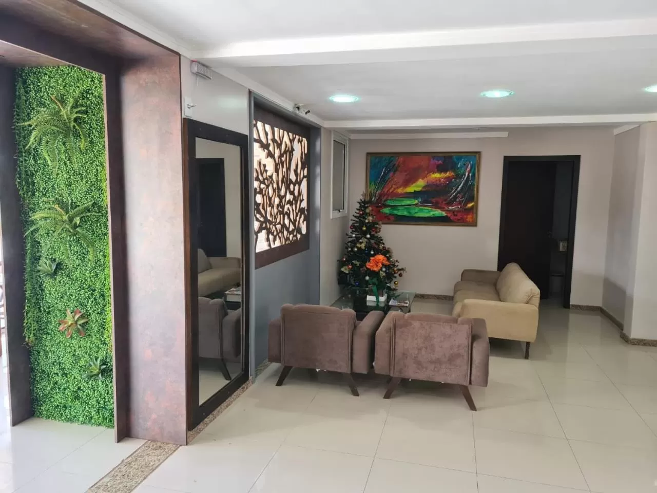 Lobby or reception in Hotel Jardim do Mar