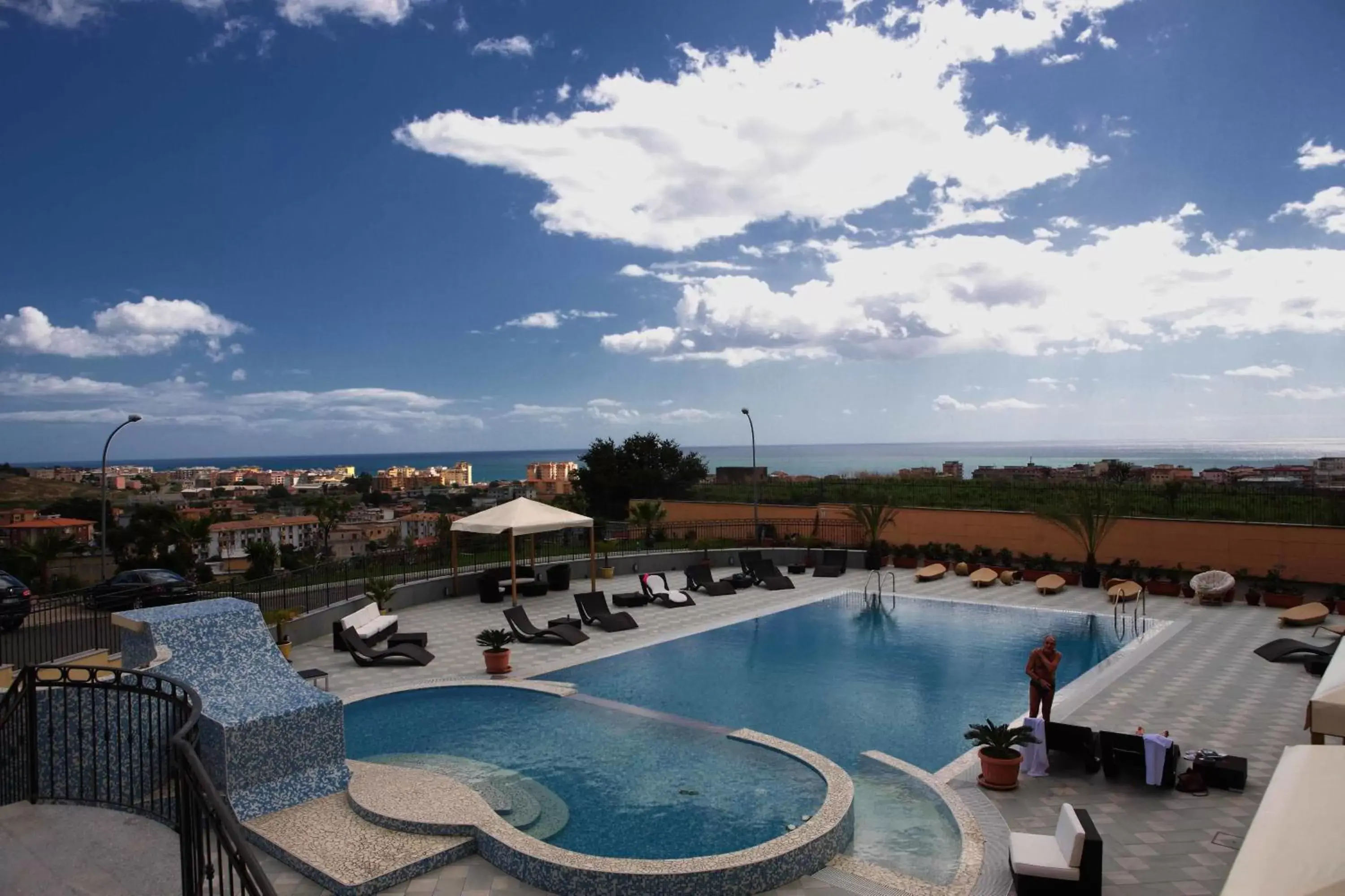 Swimming Pool in Grand Hotel Paradiso