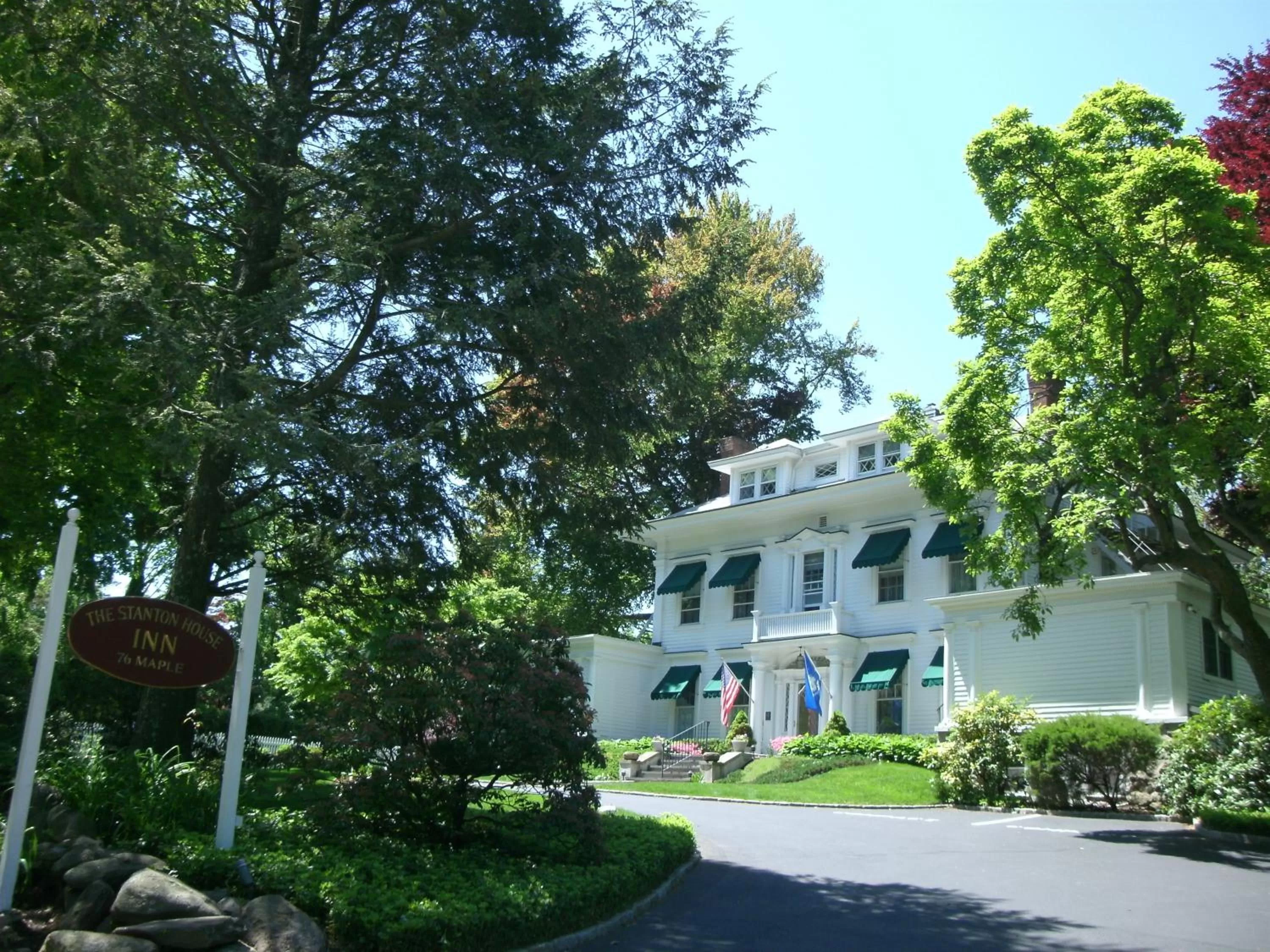 Property building in Stanton House Inn