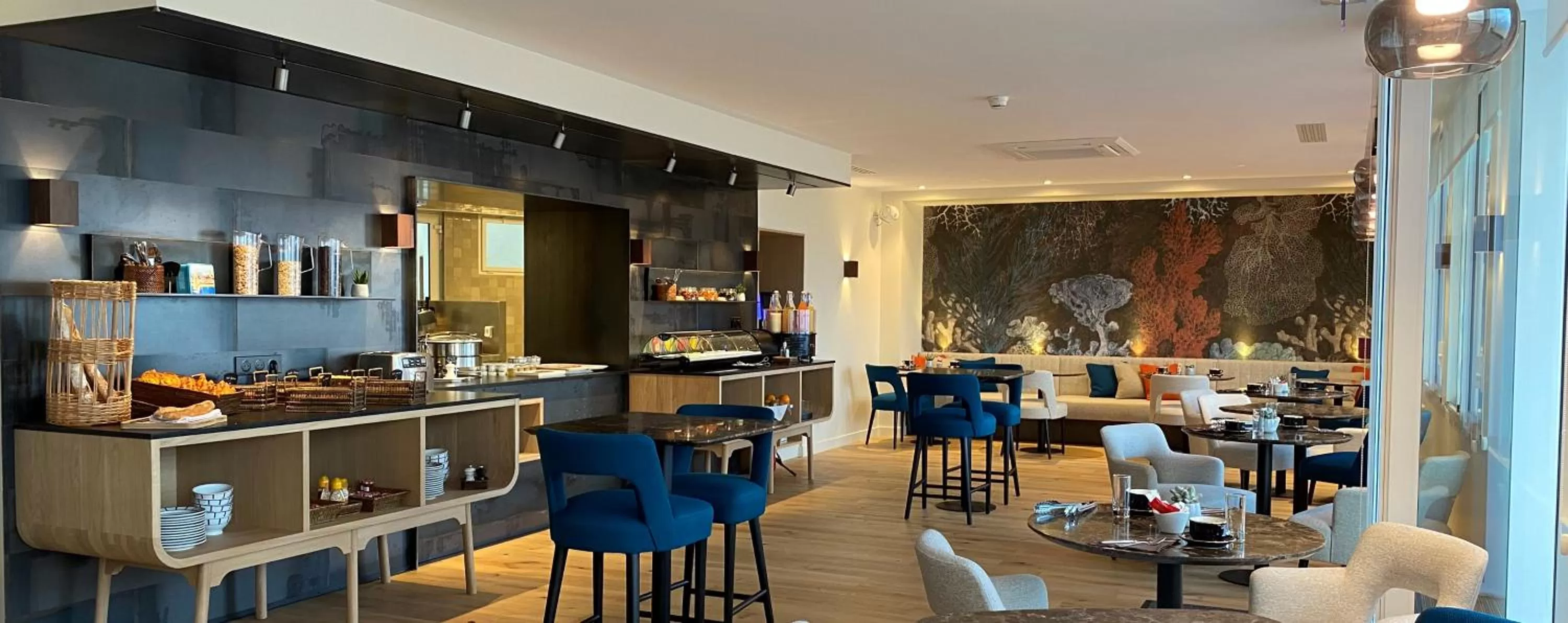 Breakfast in Hôtel de la Plage - Saint Jean de Luz