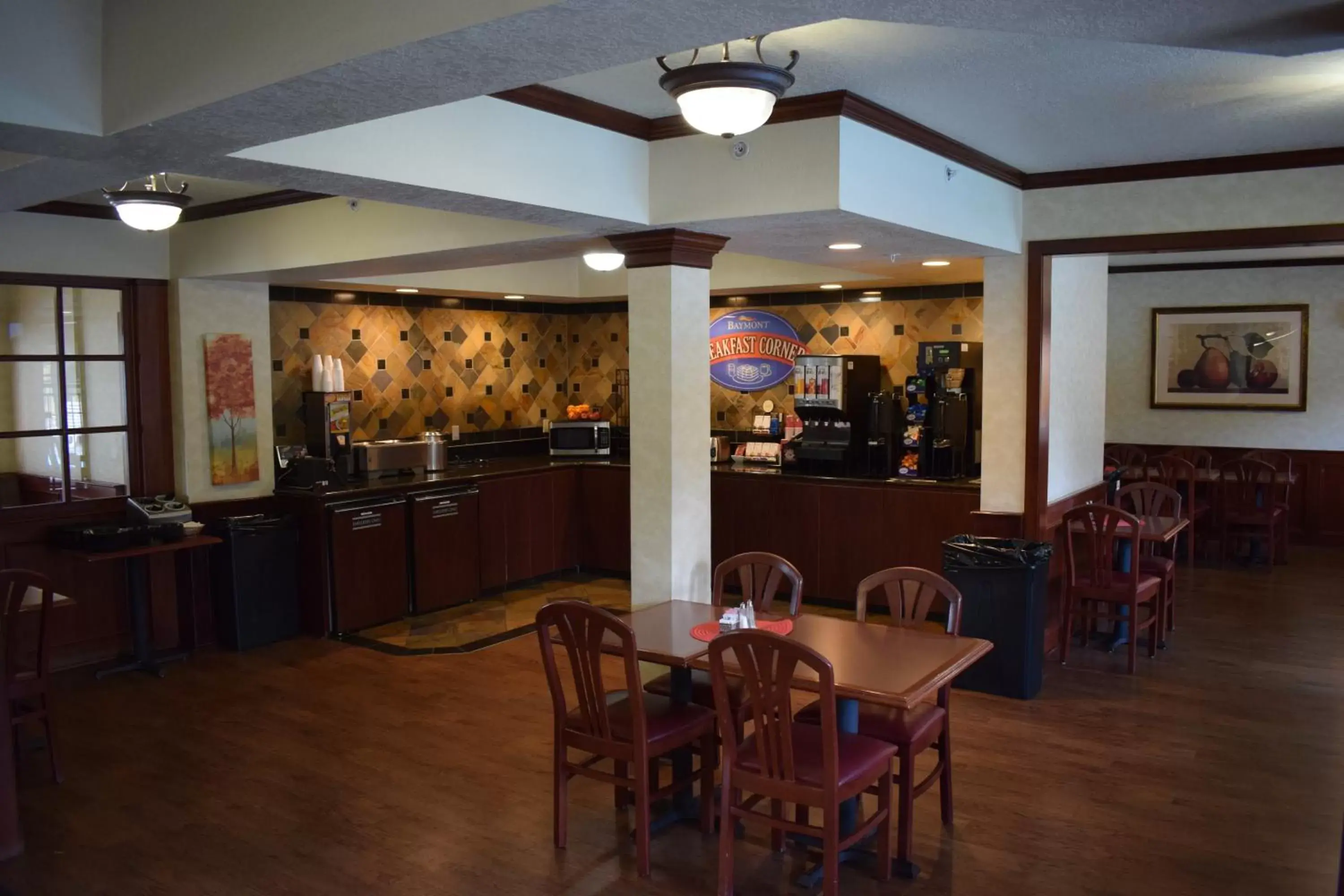 Continental breakfast, Restaurant/Places to Eat in Baymont by Wyndham Yakima Riverfront