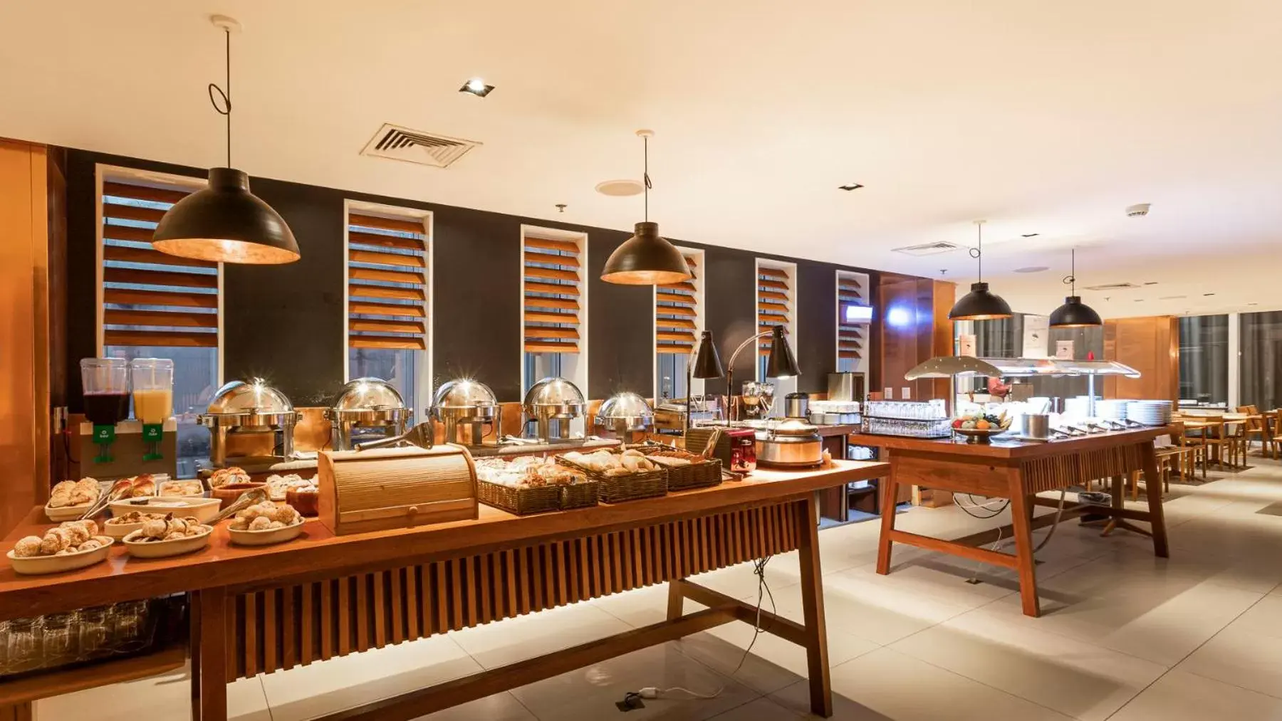 Restaurant/places to eat in Venit Barra Hotel Restaurant/places to eat in Venit Barra Hotel