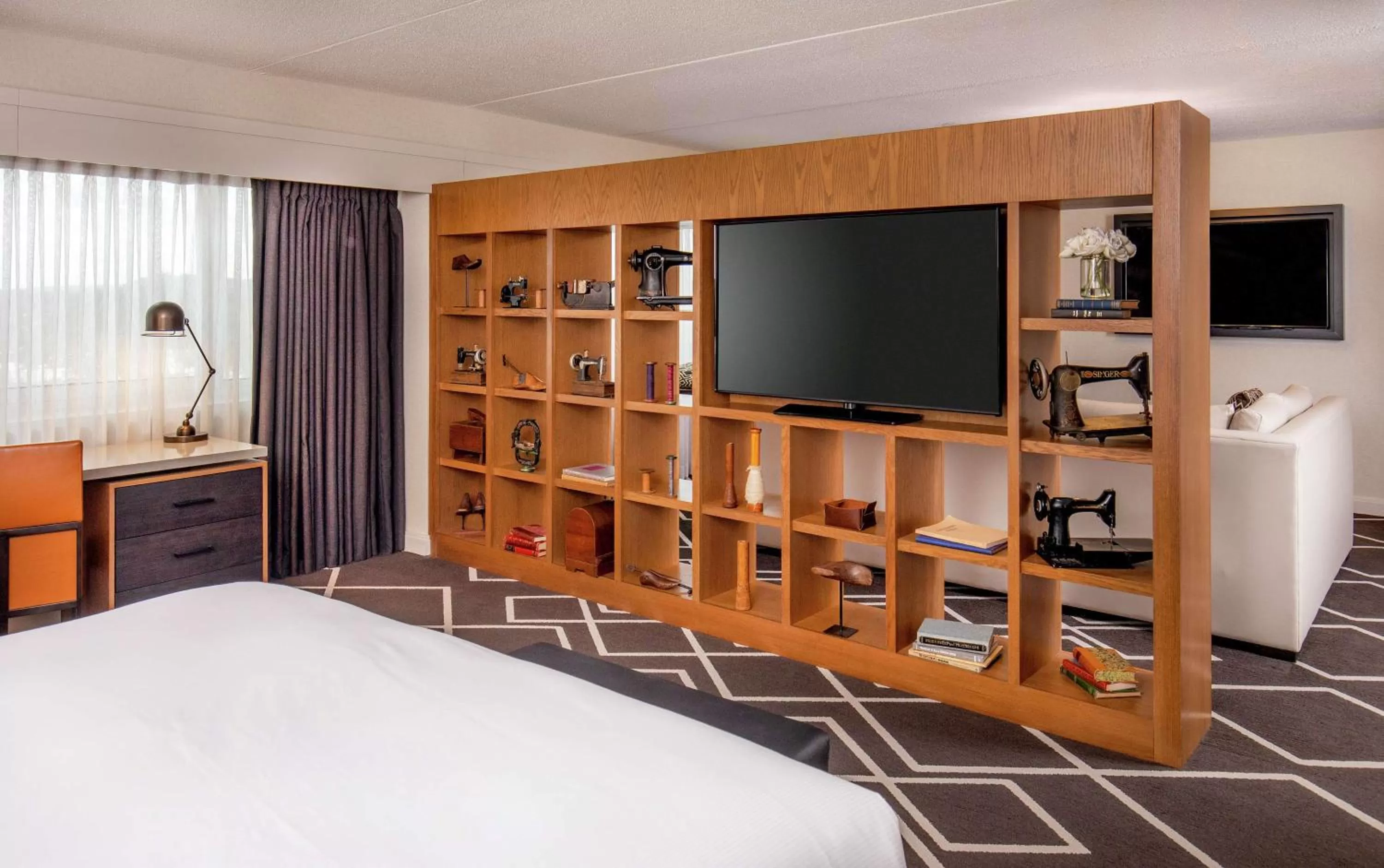 Bedroom, Bed in Hilton Boston Woburn