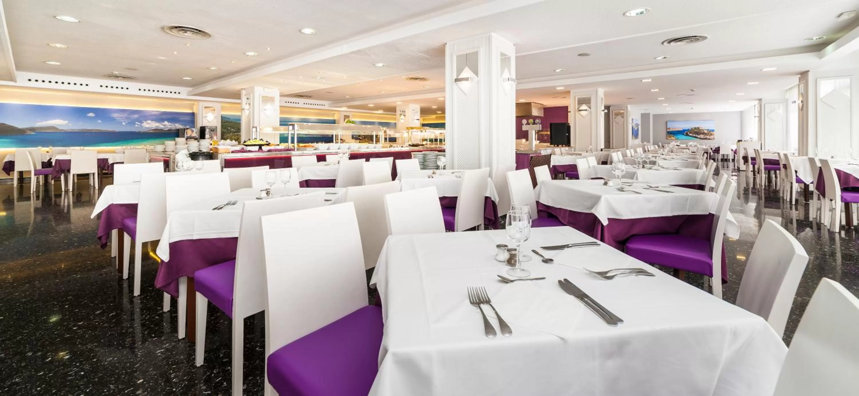 Restaurant/places to eat in Globales Palmanova