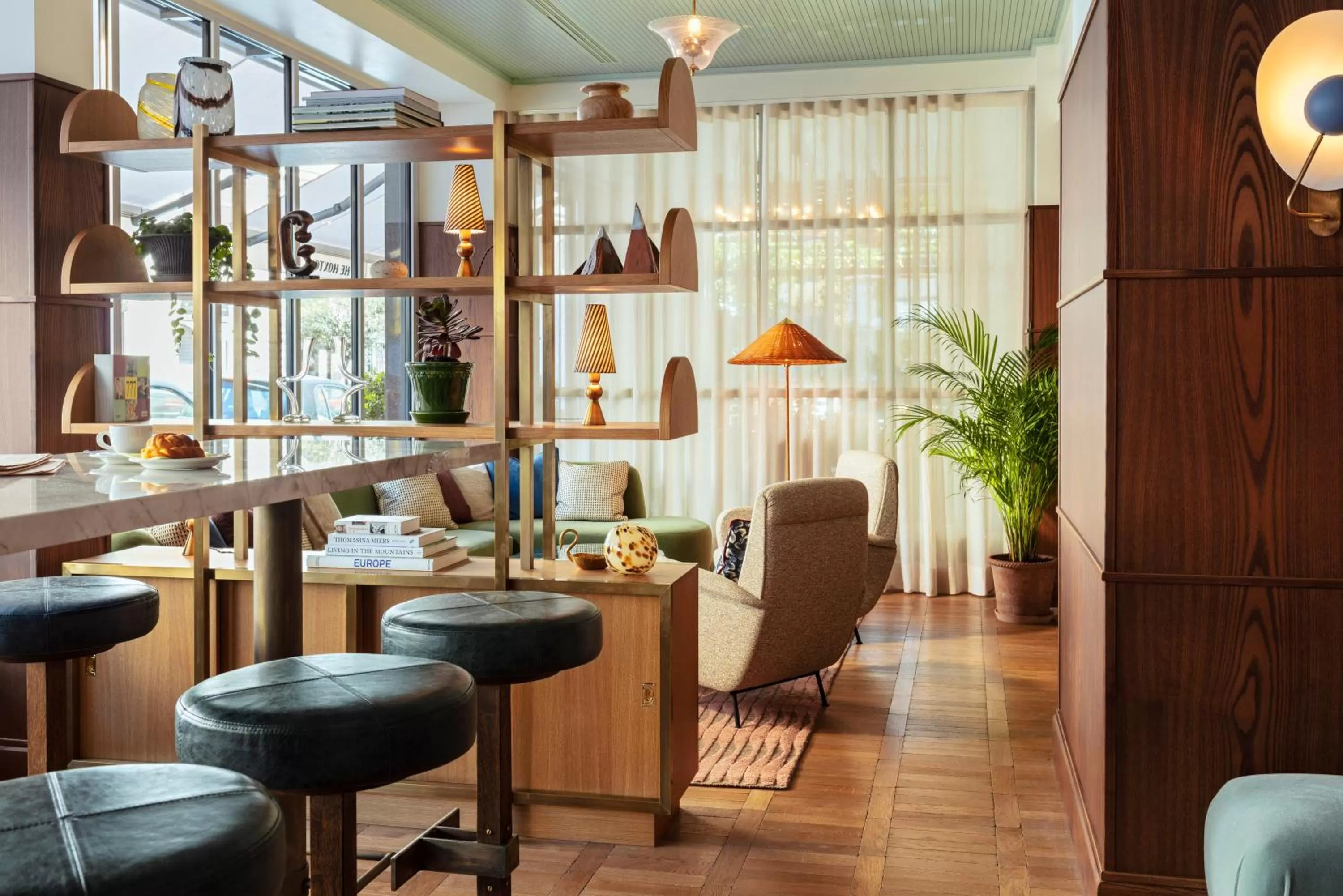 Lounge or bar in The Hoxton, Rome