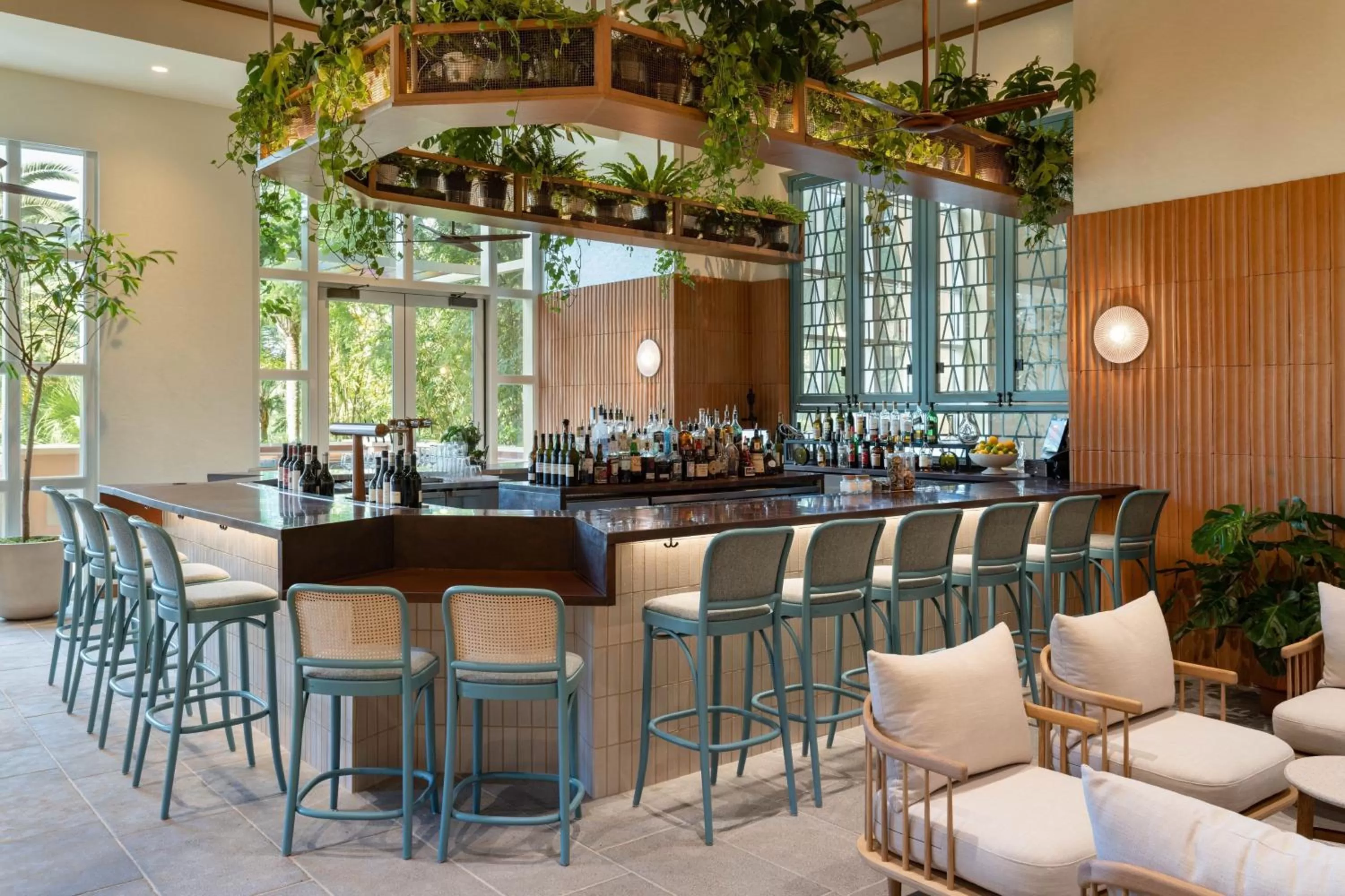 Lounge or bar in JW Marriott Orlando Grande Lakes