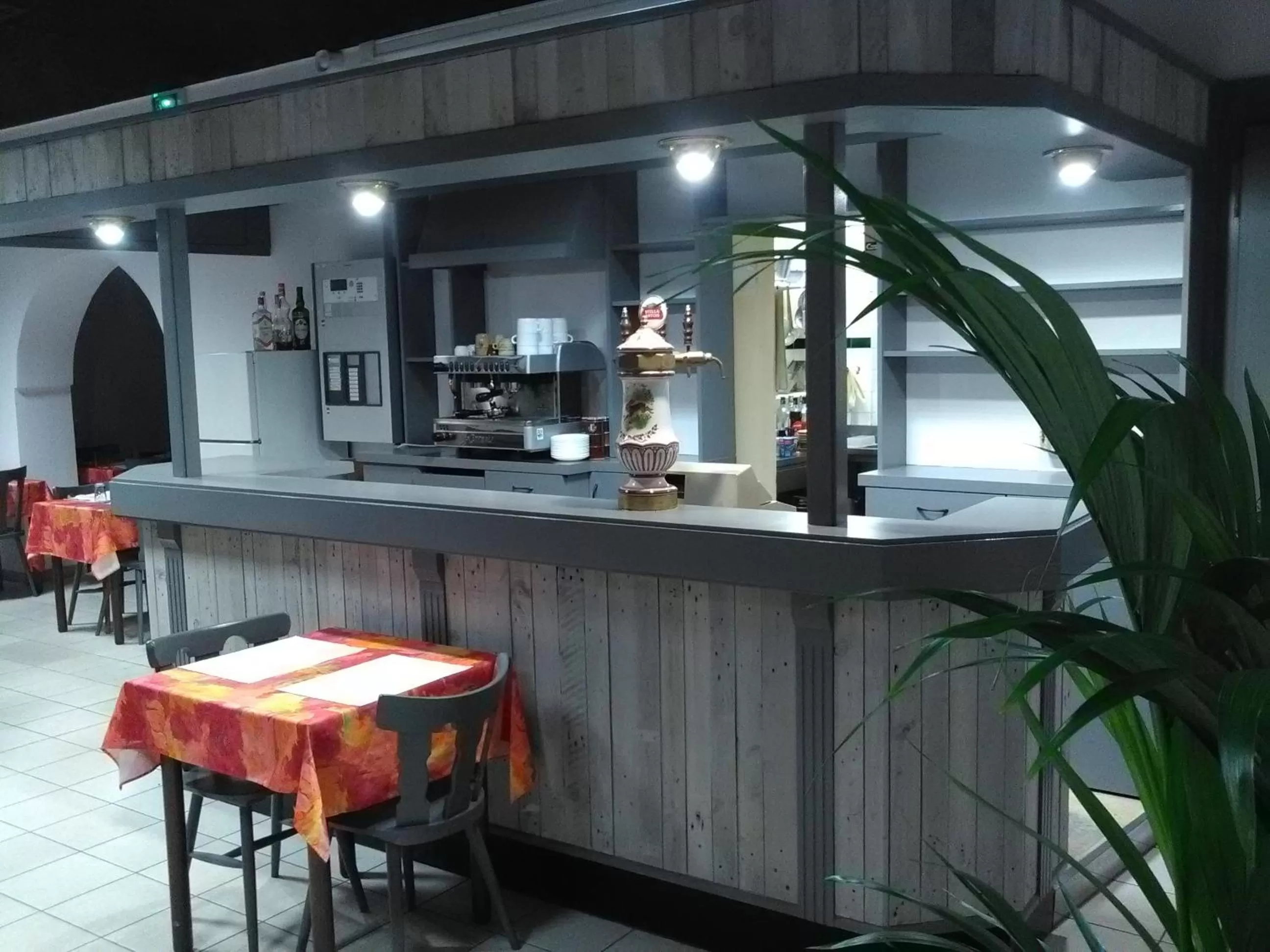 Lounge or bar in L Etoile d'Argent