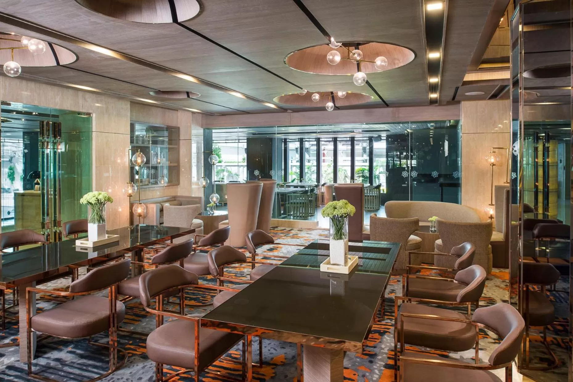 Restaurant/places to eat in Solitaire Bangkok Sukhumvit 11