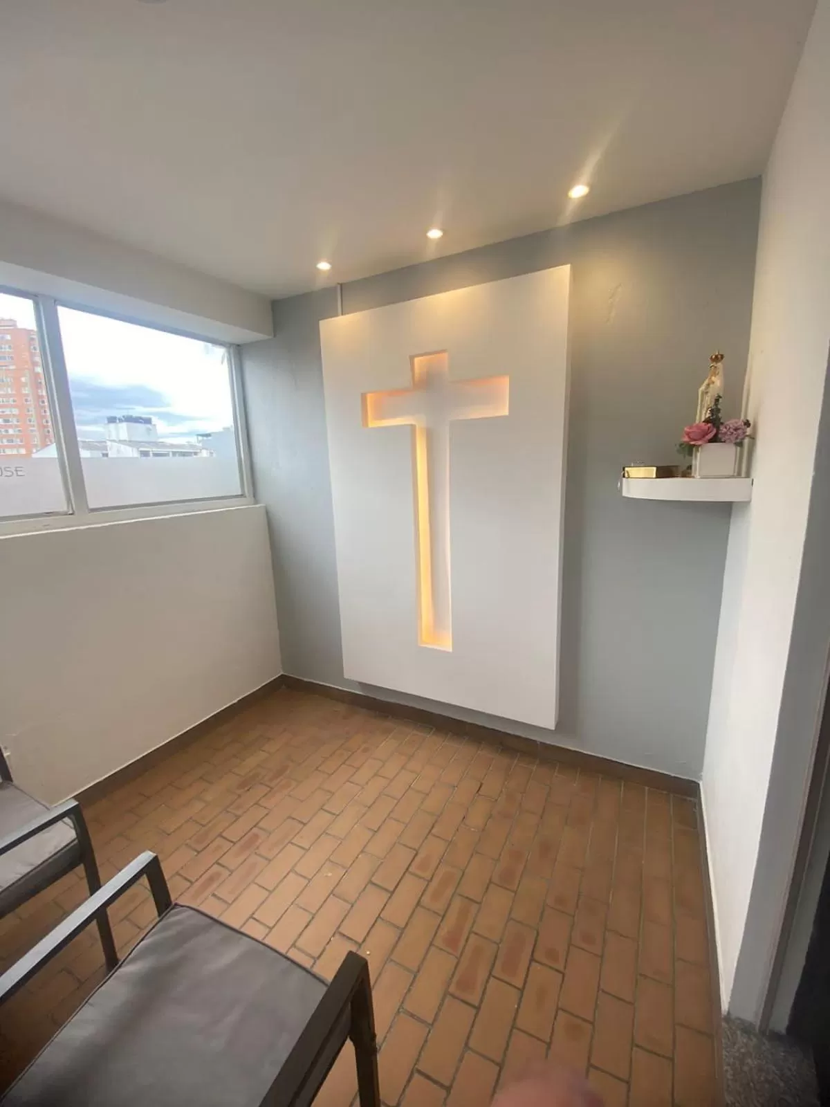 Property building in Hotel WLH Silver Bogota - White Lighthouse