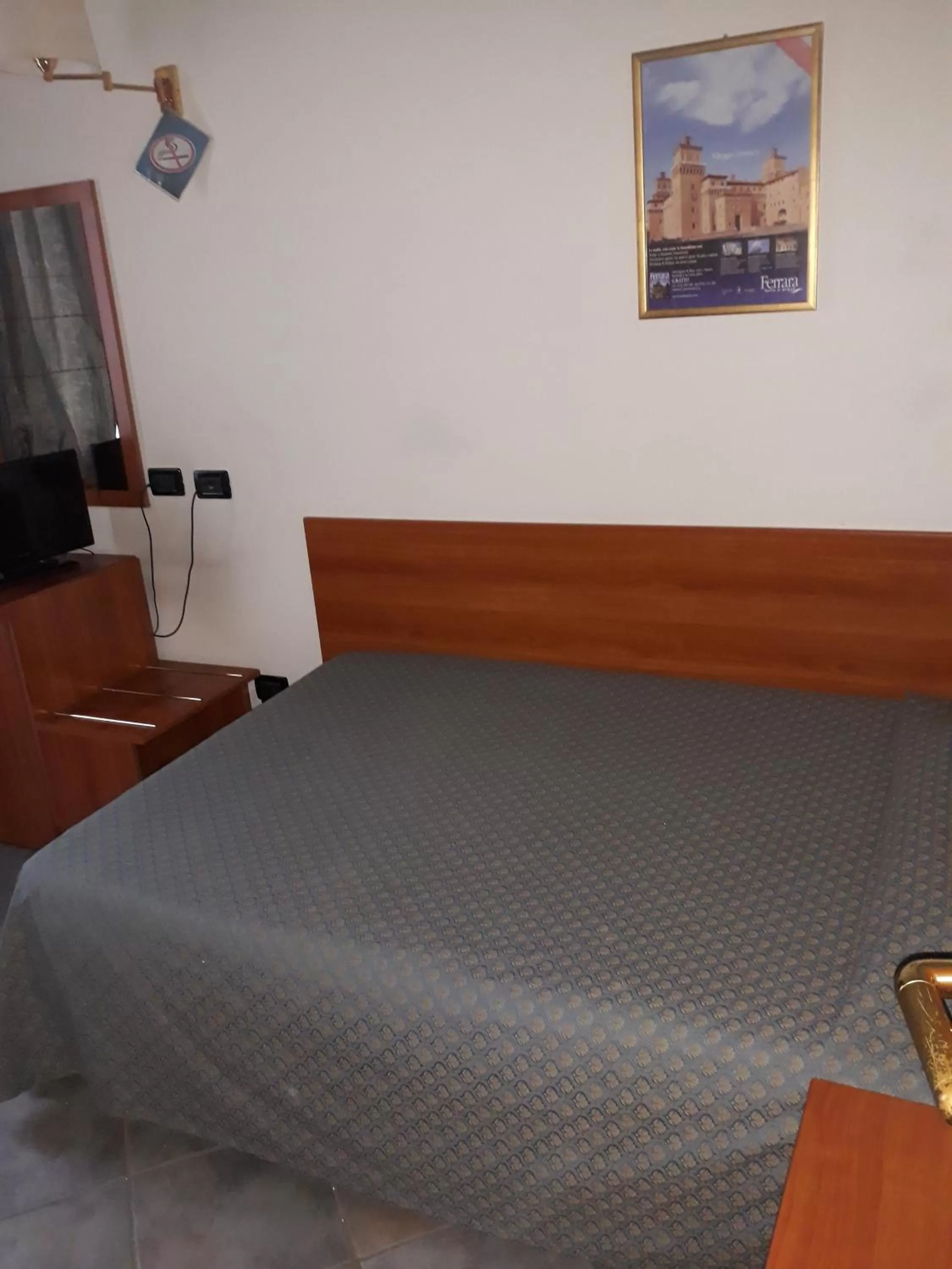 On site, Bed in Adelphi Room & Breakfast