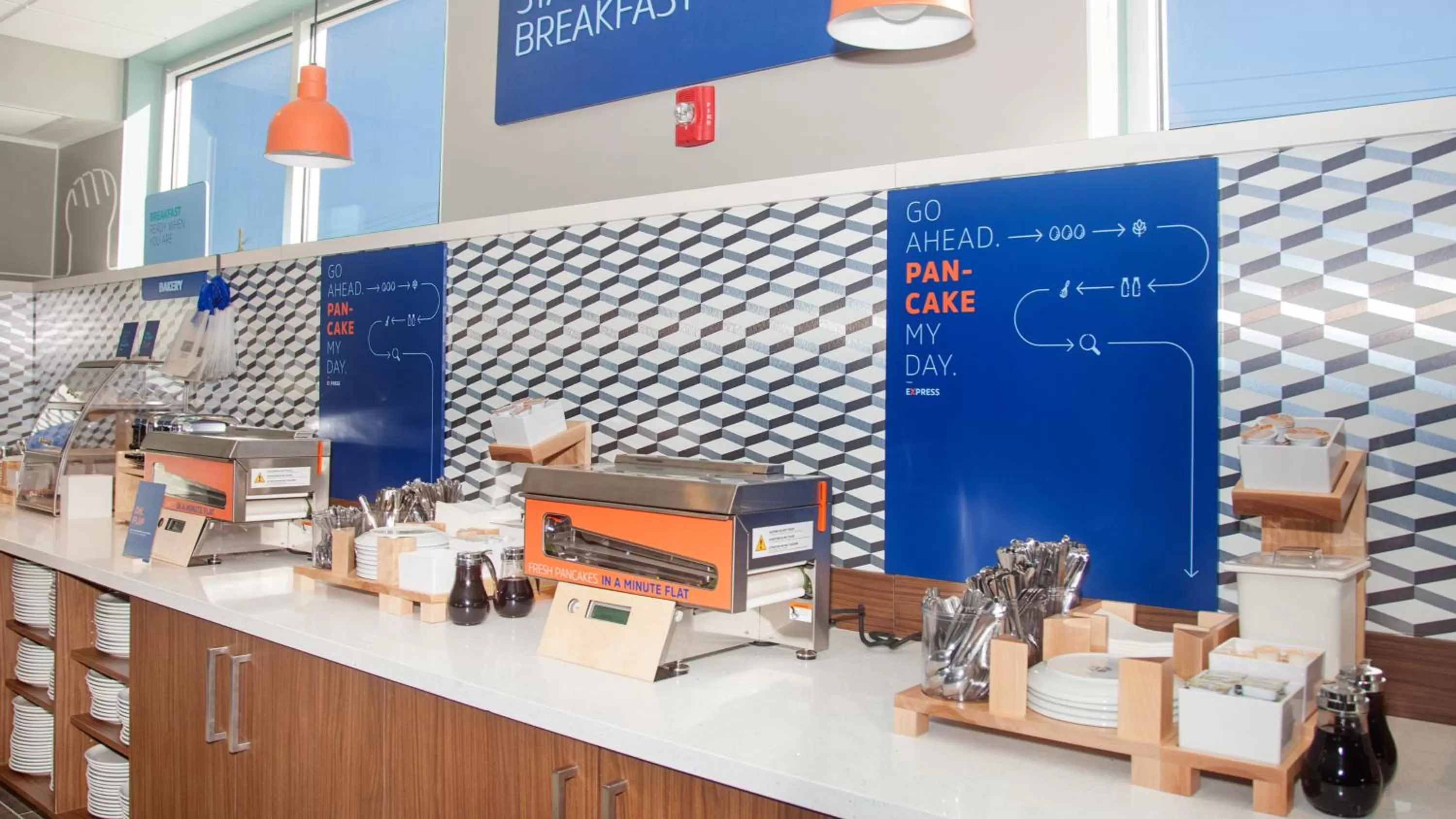 Breakfast in Holiday Inn Express & Suites Panama City Beach - Beachfront by IHG