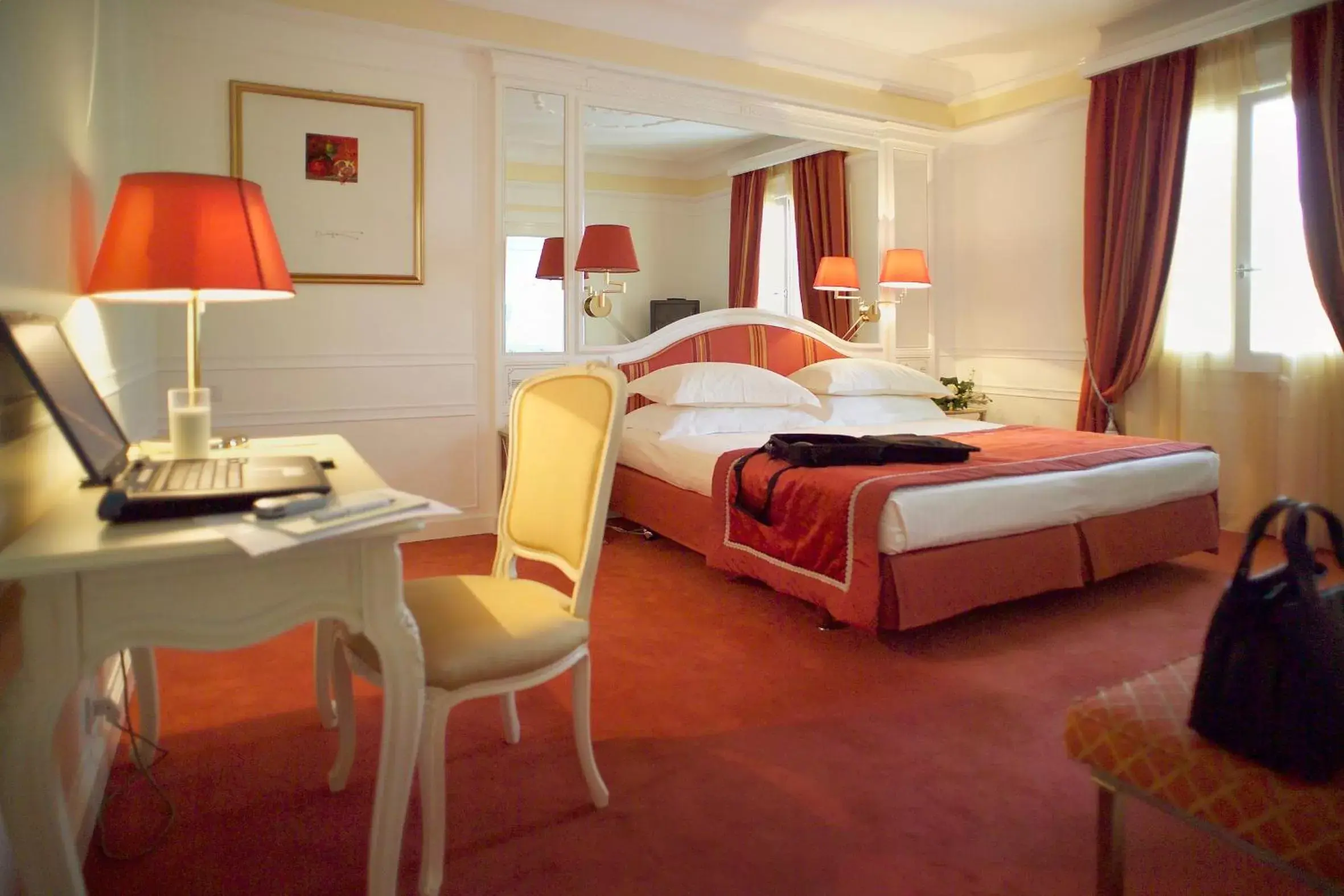 Photo of the whole room, Bed in Grand Hotel Des Bains