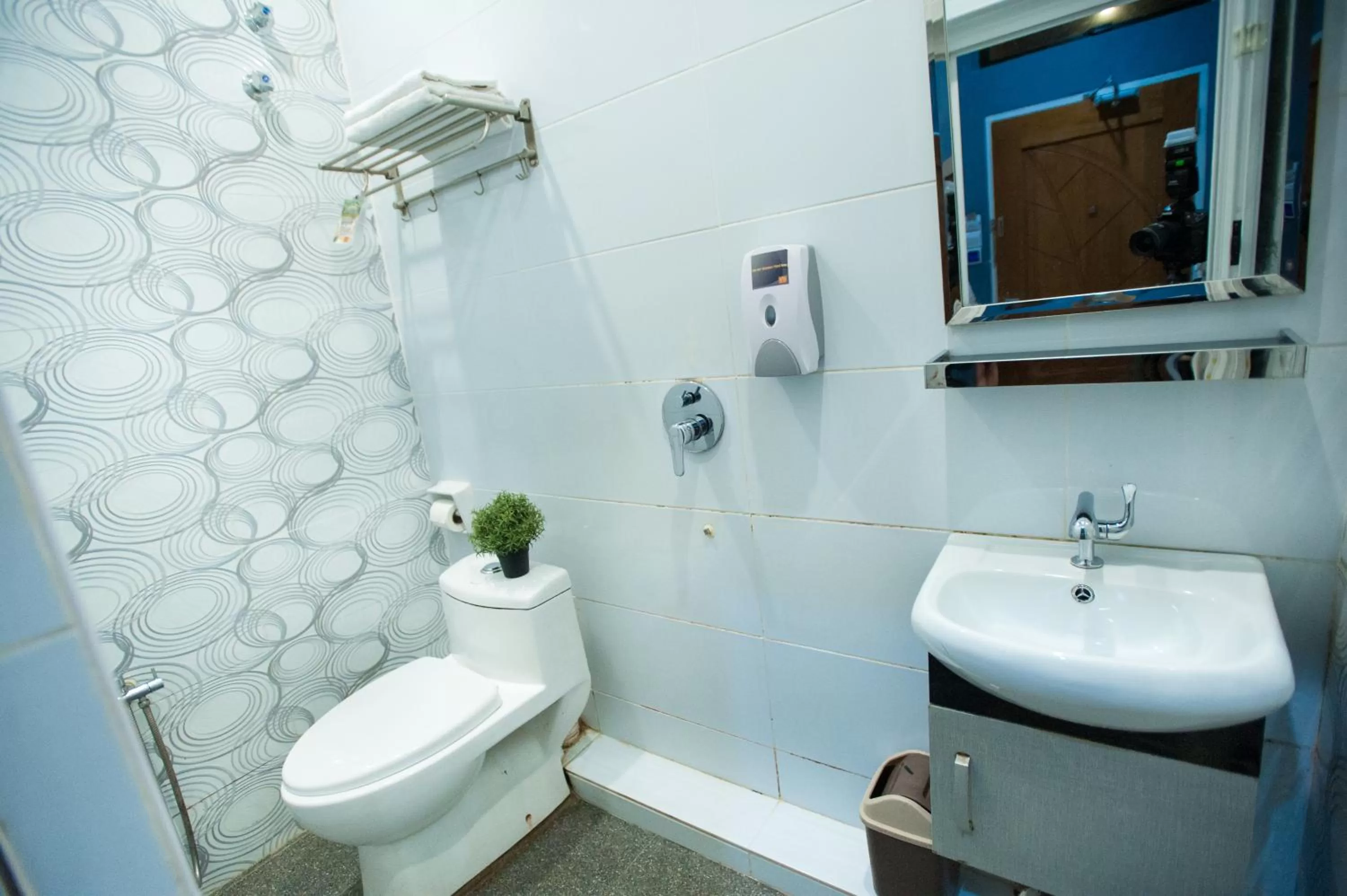 Toilet in DJ Citi Inn Premier