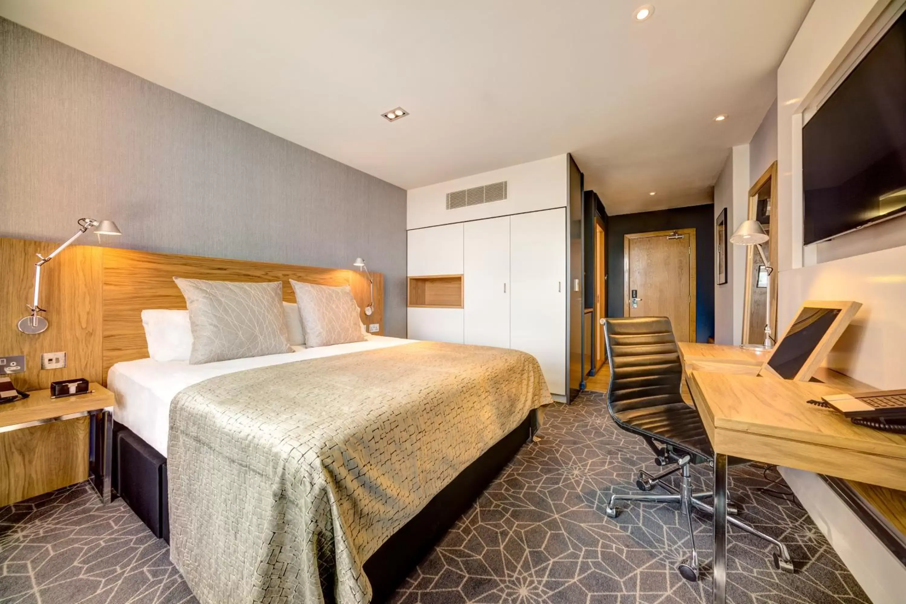 Standard Double Room in Apex City of Glasgow Hotel