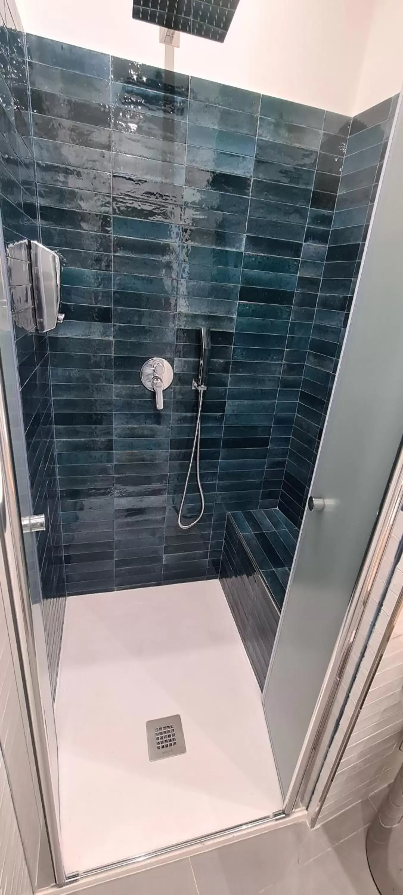 Shower, Bathroom in Ballarò Guest House
