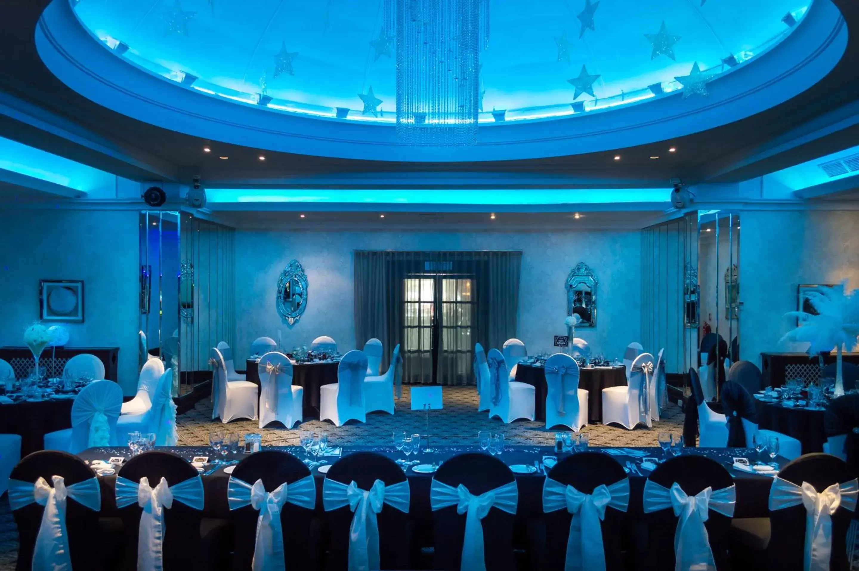 Restaurant/places to eat, Banquet Facilities in Cumberland Hotel - OCEANA COLLECTION