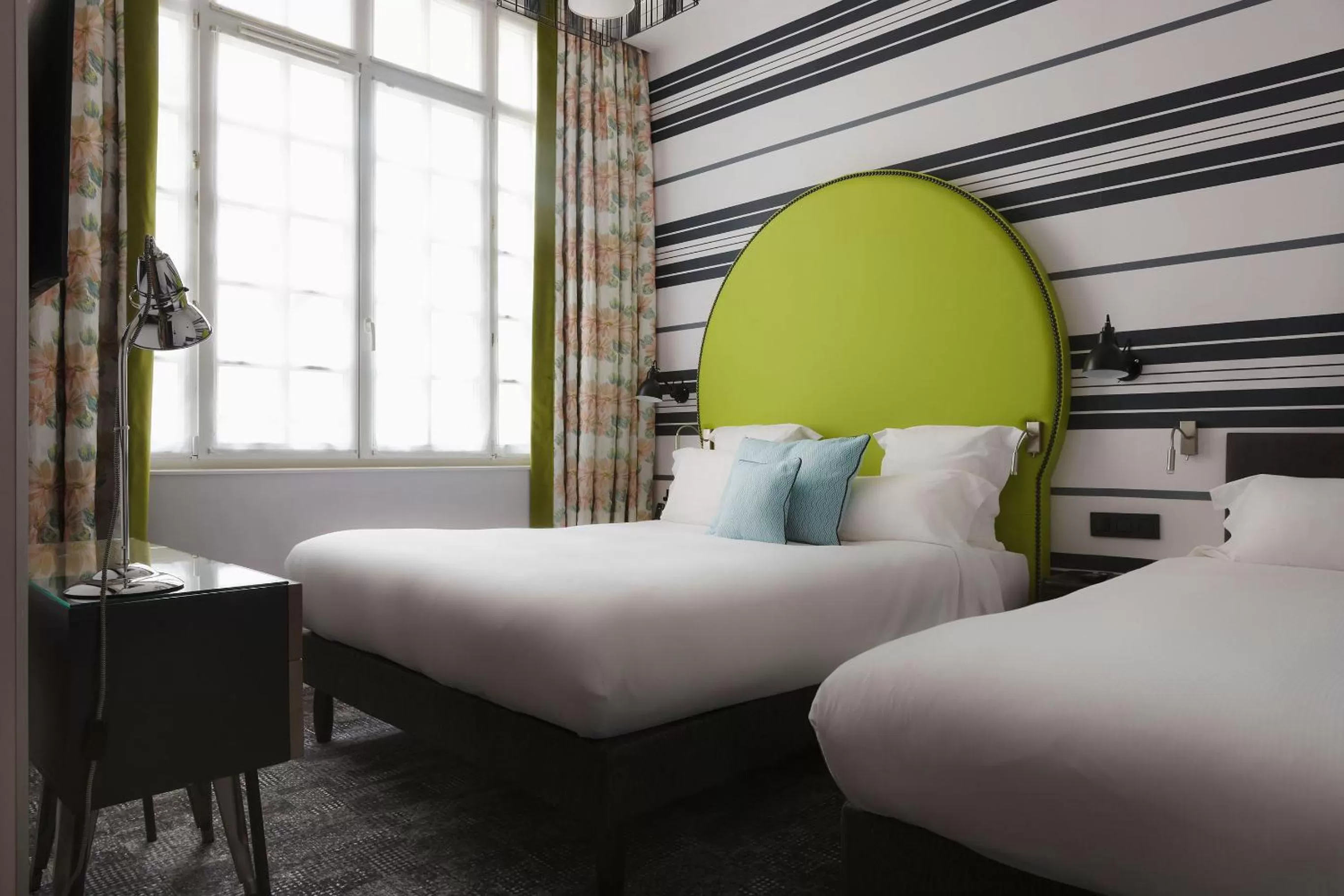 Bed in Hôtel Fabric