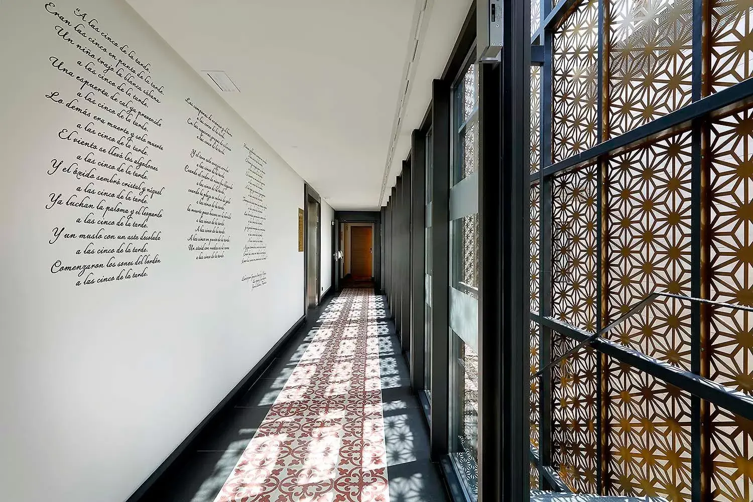 Decorative detail, Balcony/Terrace in Áurea Catedral by Eurostars Hotel Company