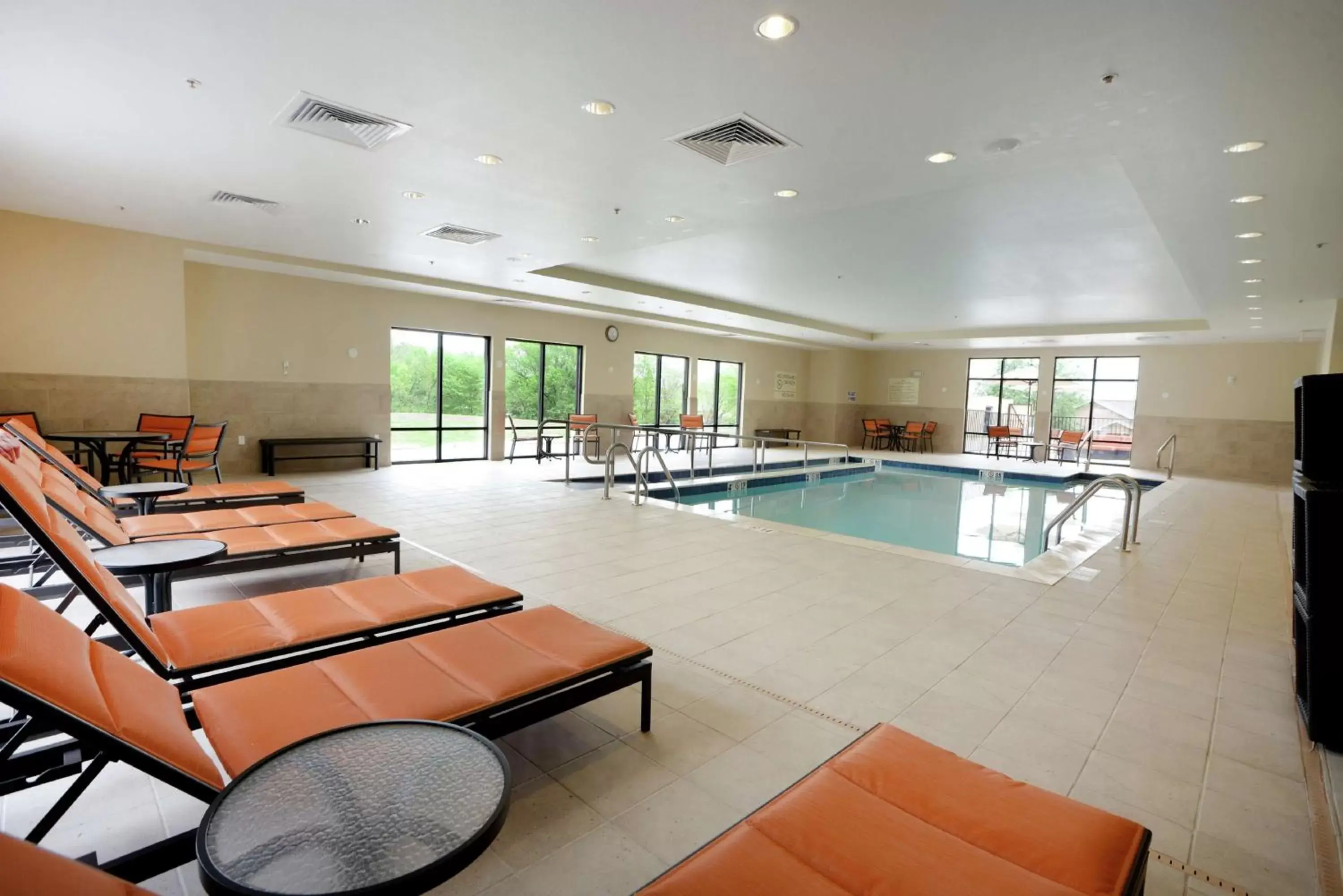 Pool view, Swimming Pool in Hampton Inn & Suites Ponca City