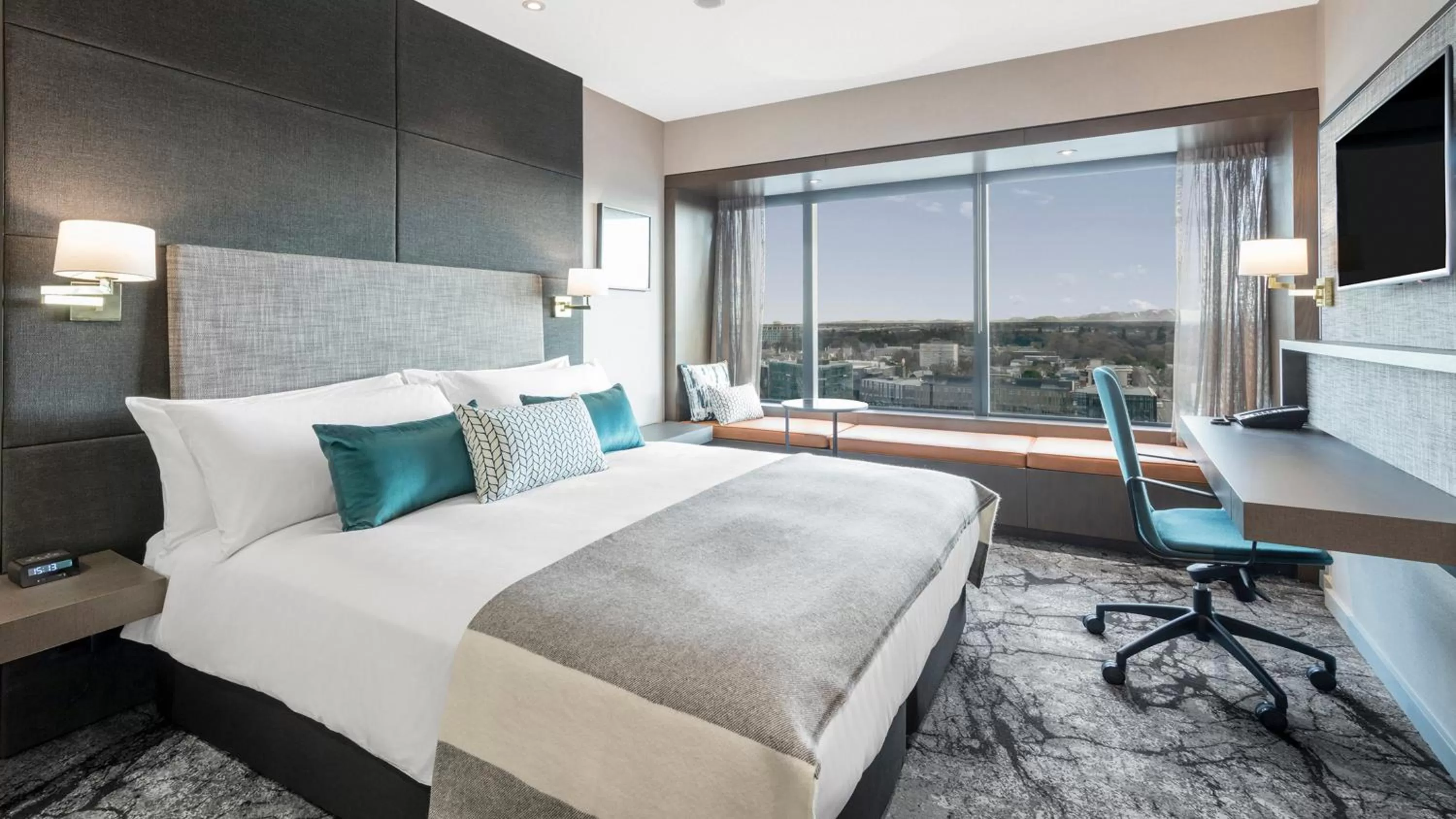 Photo of the whole room, Bed in Crowne Plaza Christchurch by IHG