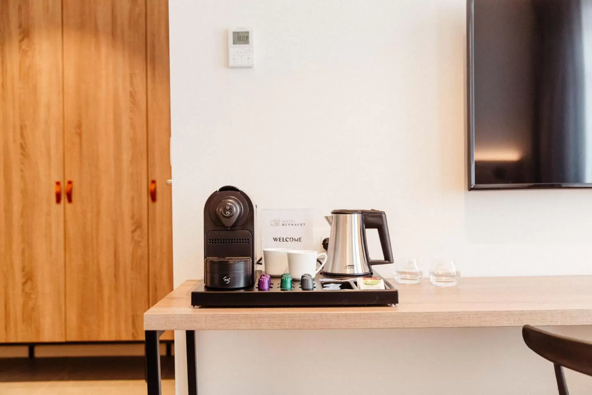 Coffee/Tea Facilities in Hotel Reynaert Bv