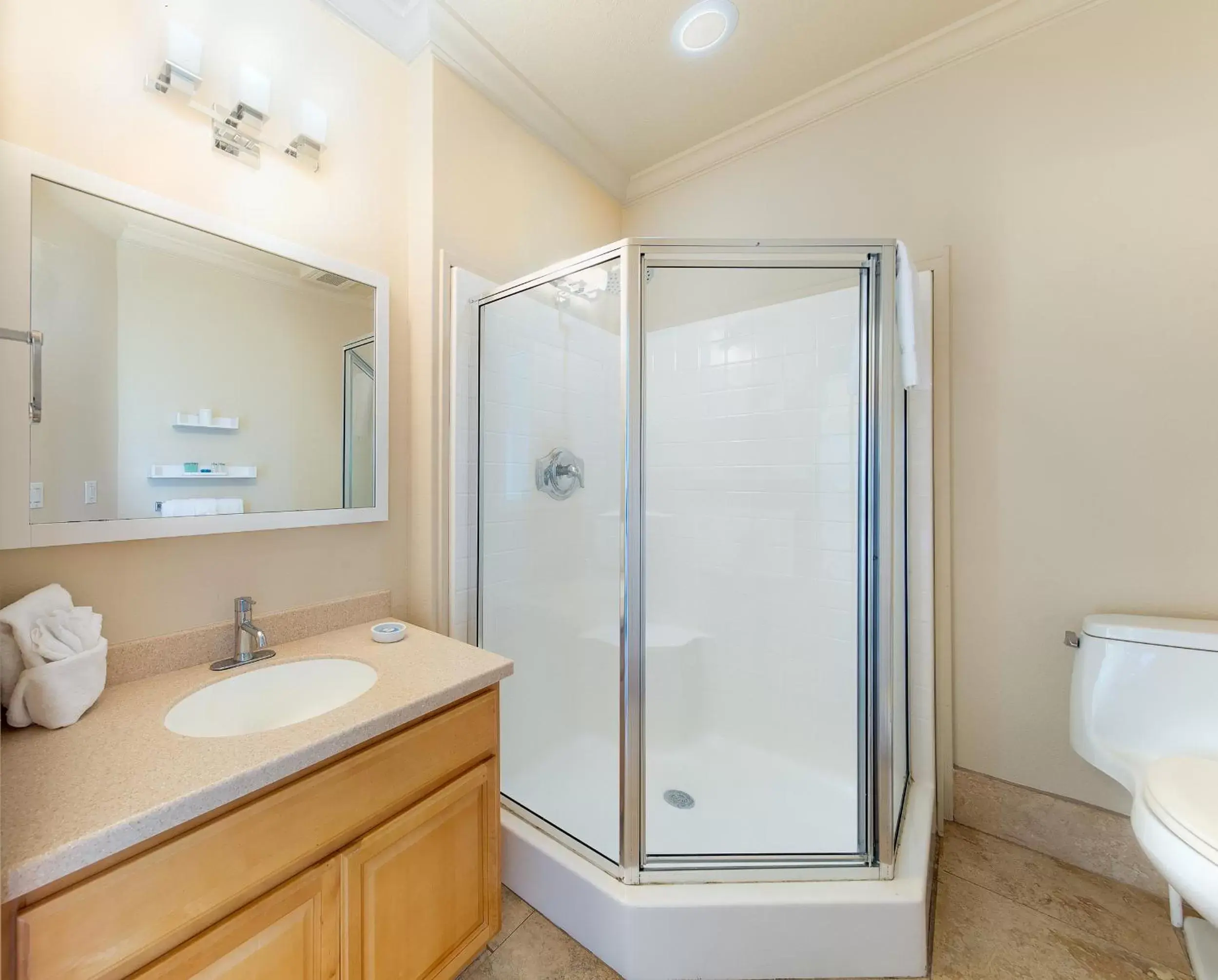 Bathroom in Lime Tree Bay Resort