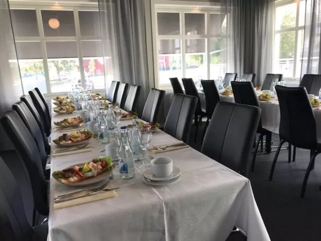 Restaurant/places to eat in Hotell Gamla Staden