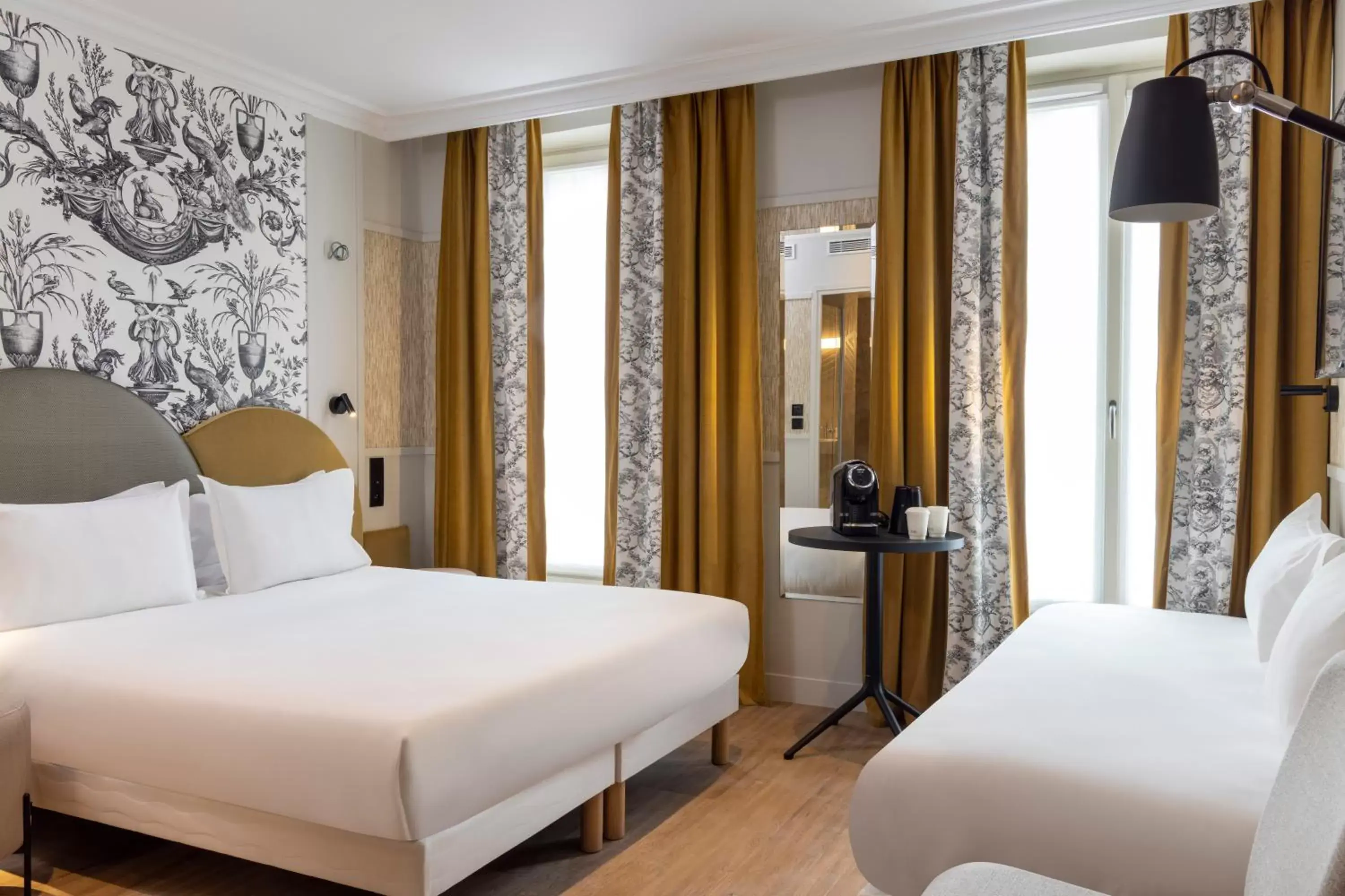 Bedroom in Grand Hôtel Lévêque