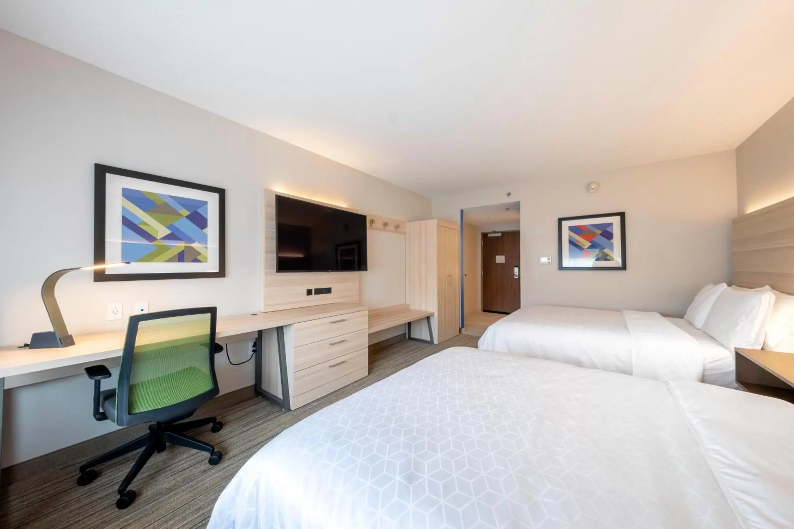 Photo of the whole room in Holiday Inn Express & Suites - Staunton, an IHG Hotel