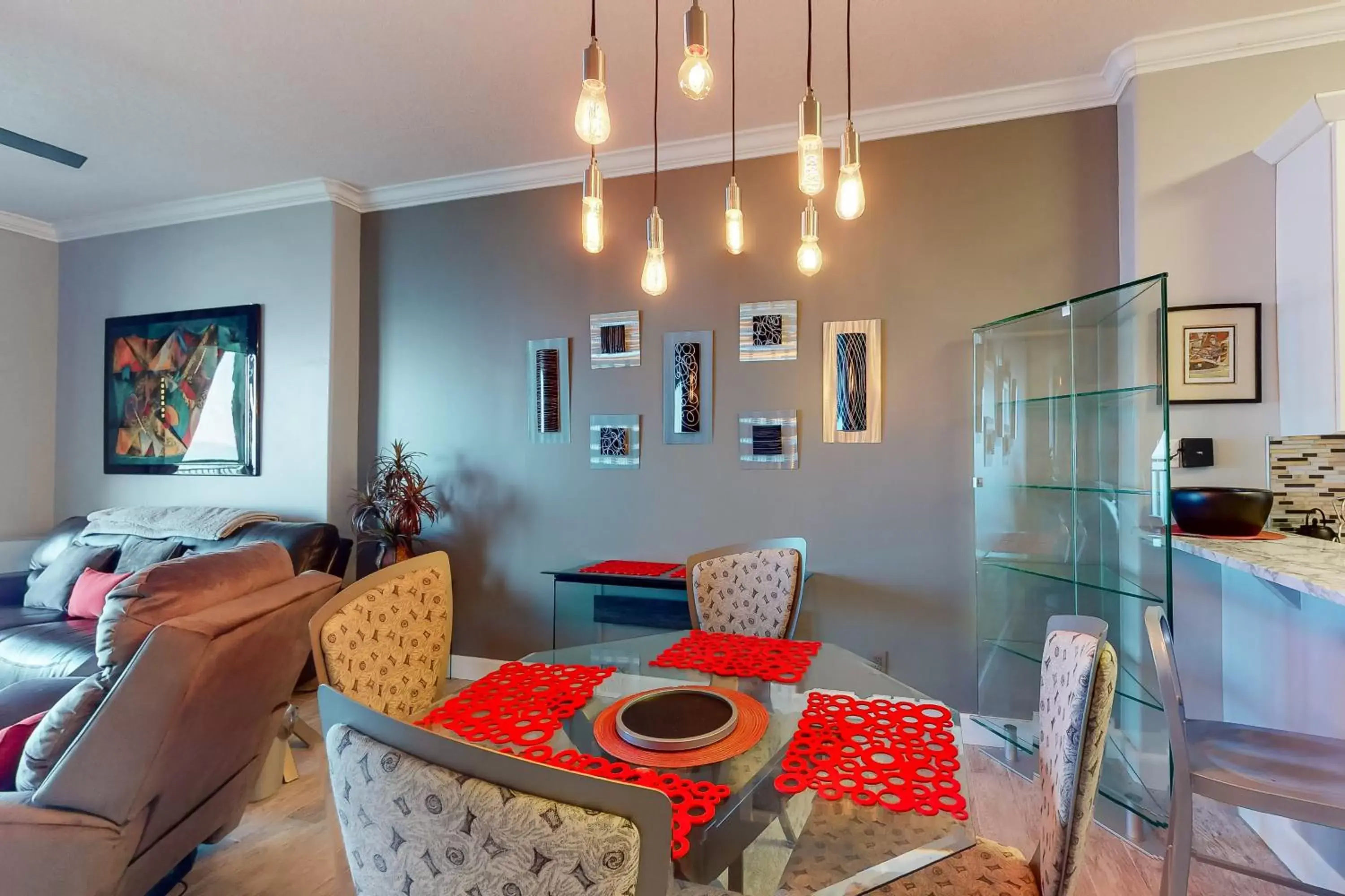 Dining Area in Ocean Villa