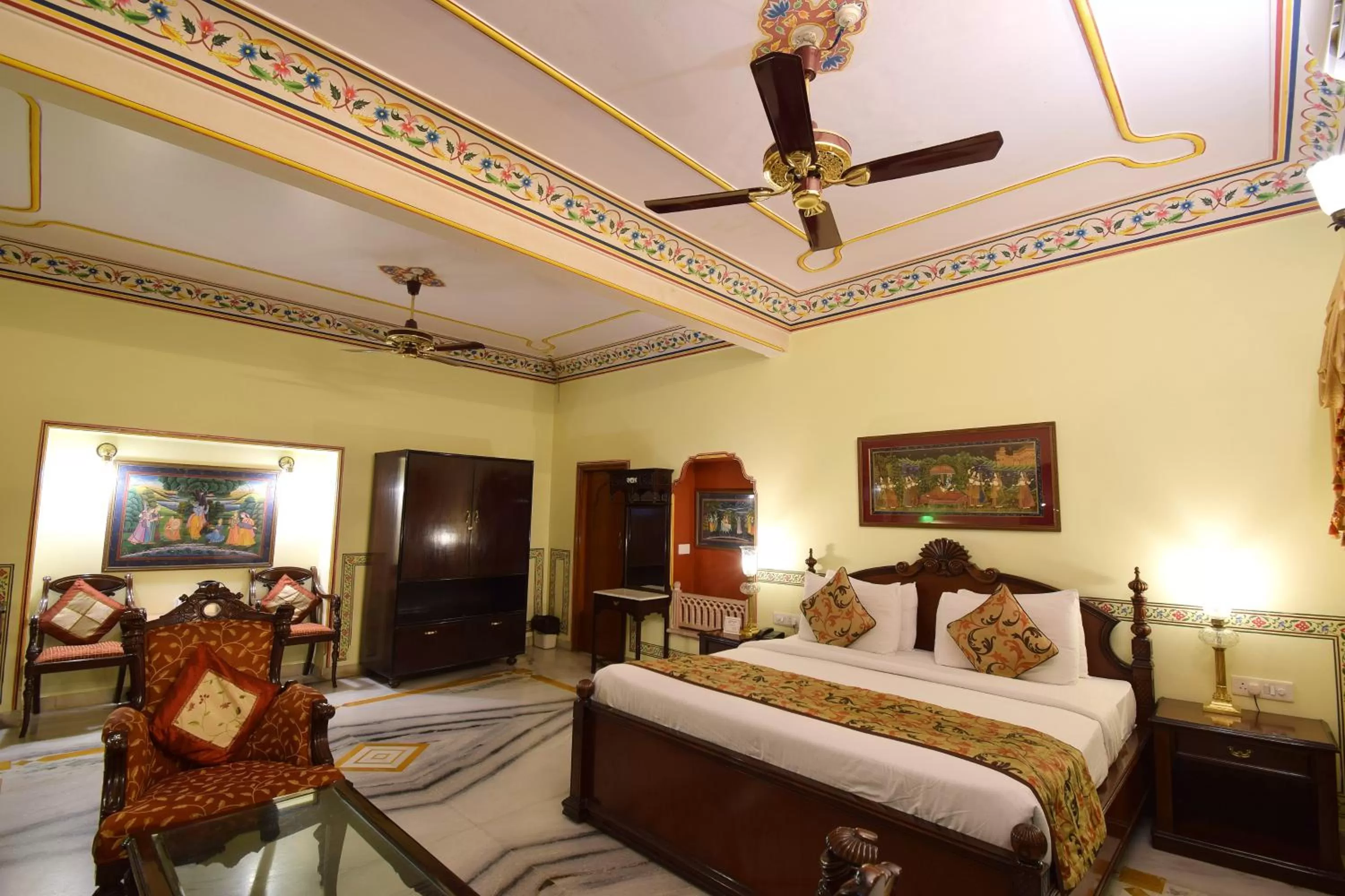 Photo of the whole room in Umaid Bhawan - A Heritage Style Boutique Hotel