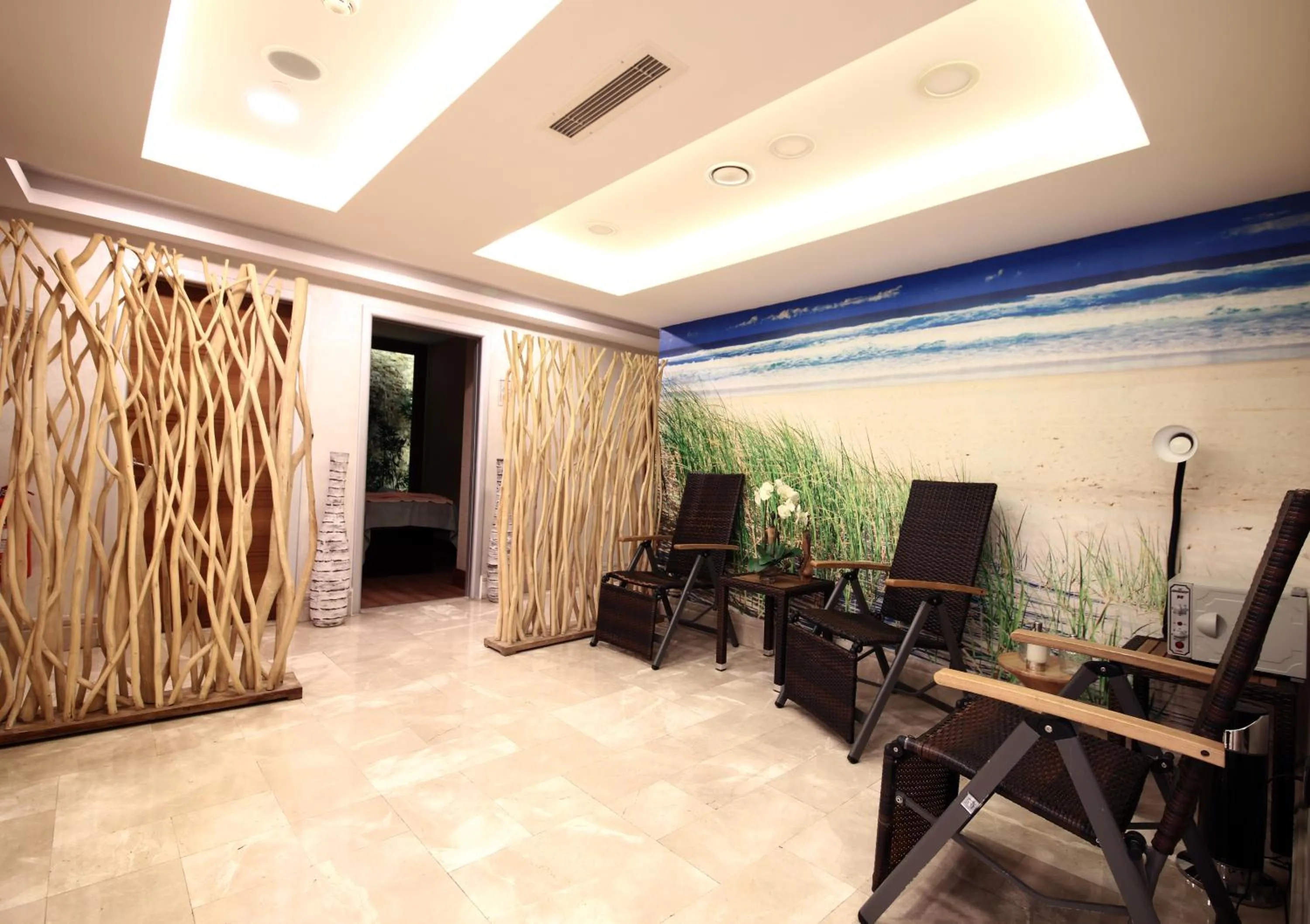 Massage in Dosso Dossi Hotels Old City