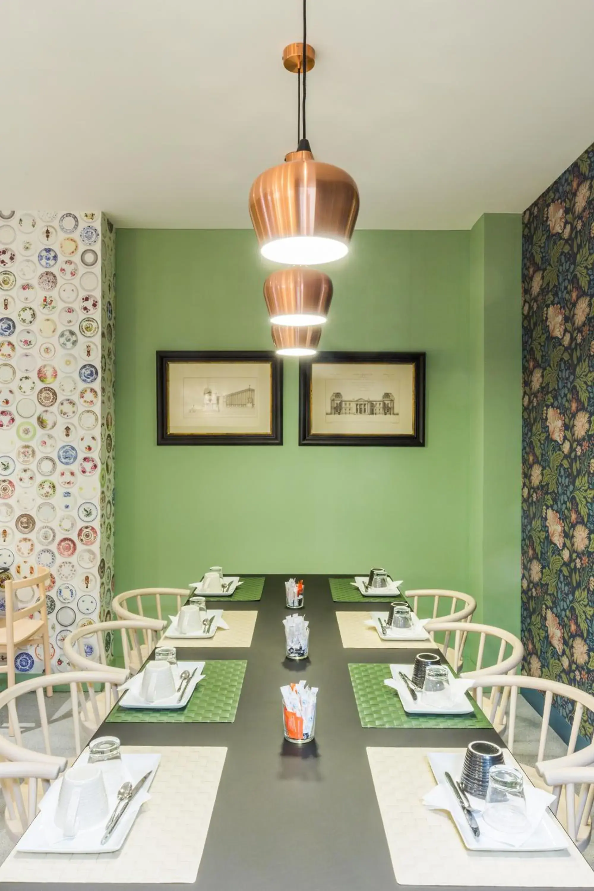 Restaurant/places to eat in ibis Styles Paris Gare de l'Est TGV Restaurant/places to eat in ibis Styles Paris Gare de l'Est TGV