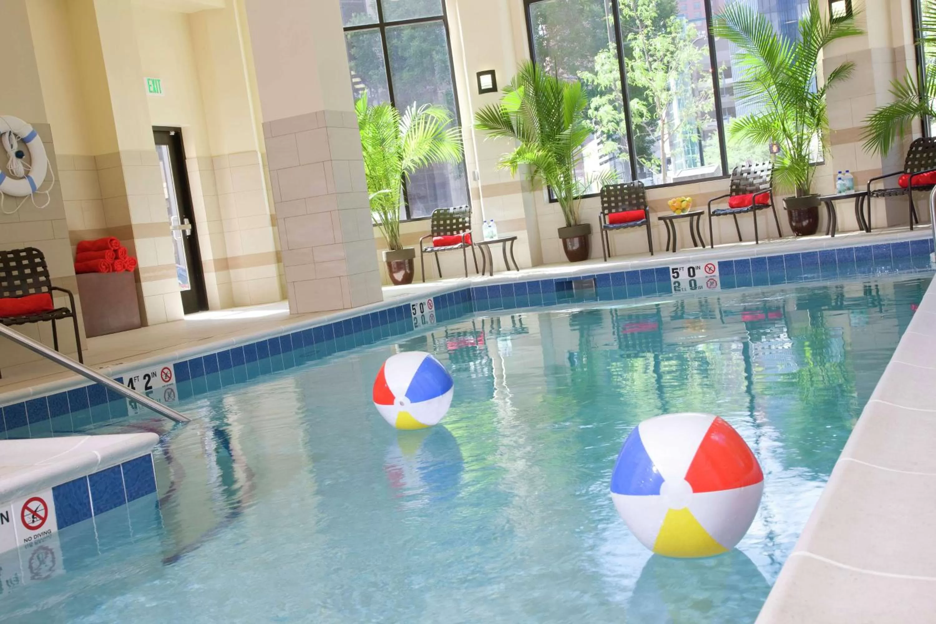 Pool view in Hilton Garden Inn Minneapolis Downtown