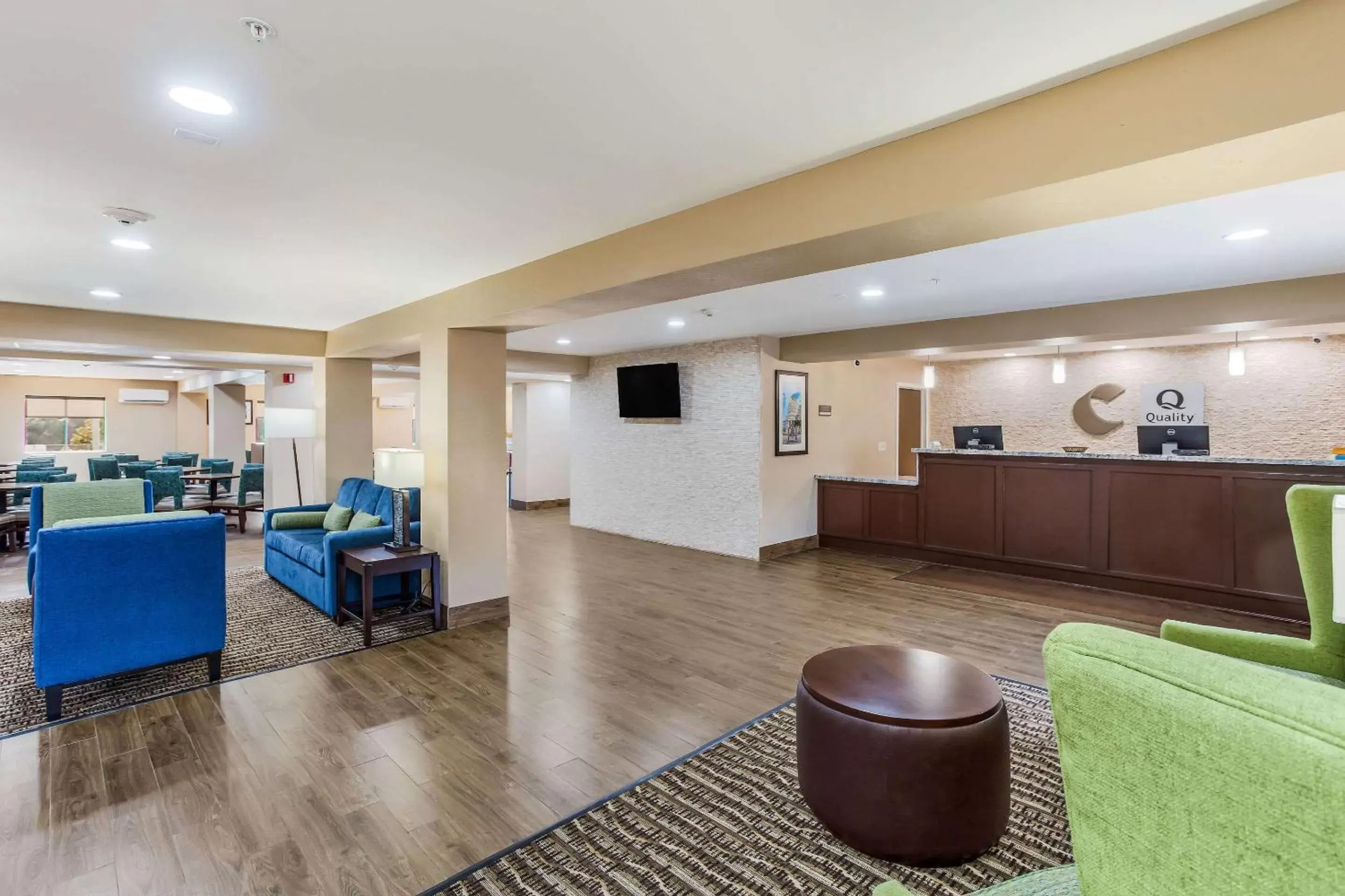 Lobby or reception in Quality Inn Charleston South Lobby or reception in Quality Inn Charleston South