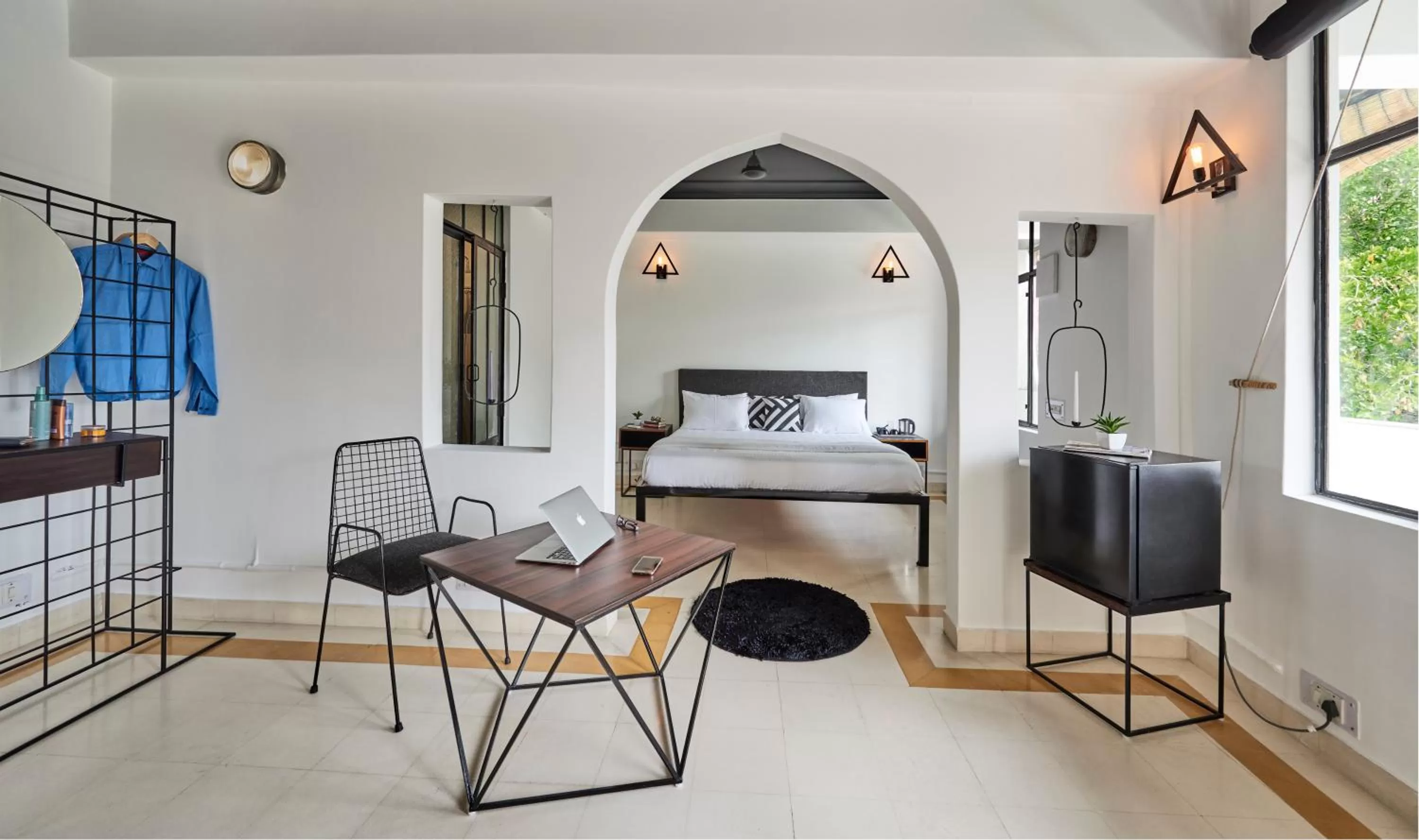 Bedroom, Seating Area in LetsBunk Poshtel & Suites