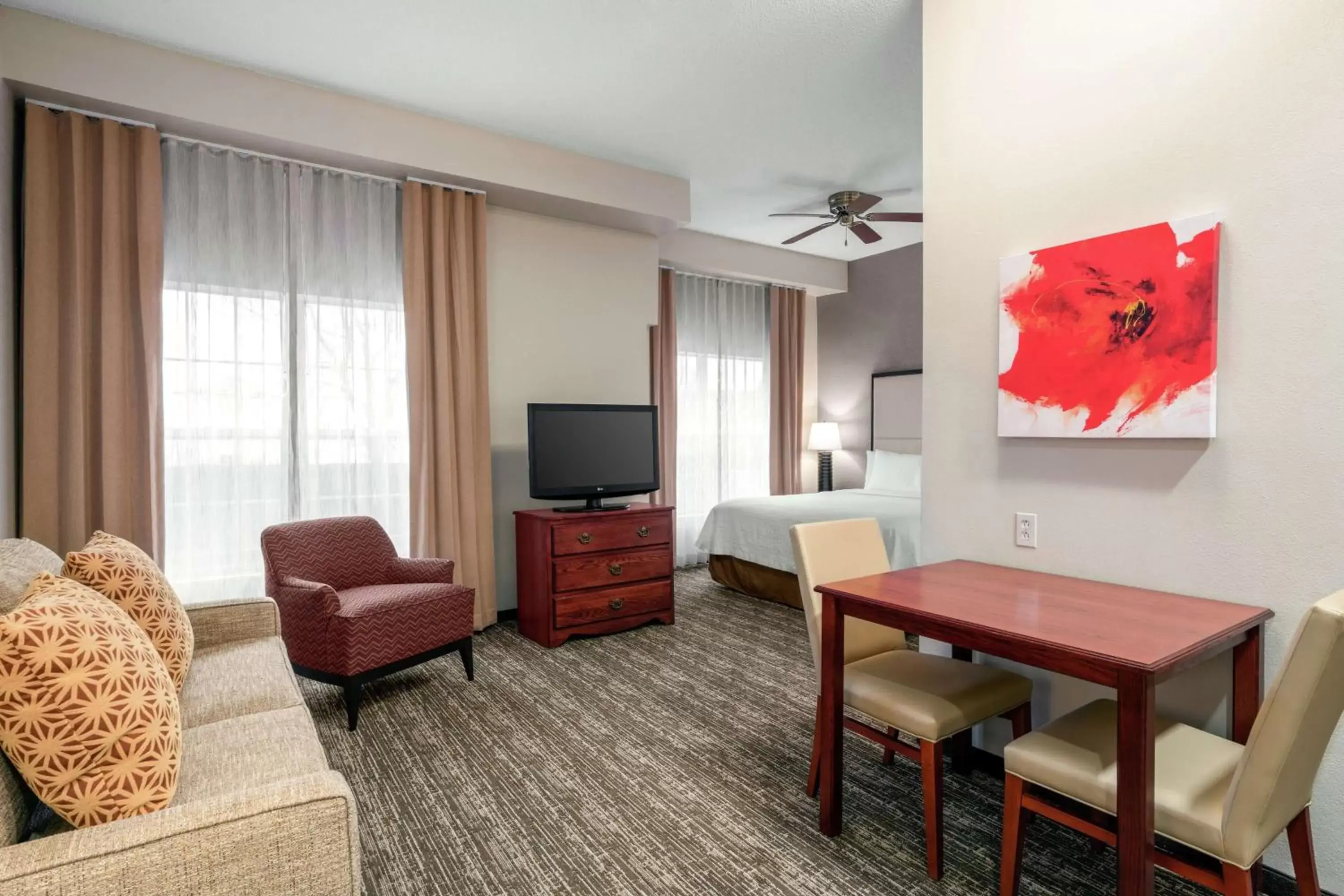 Bedroom, Seating Area in Homewood Suites by Hilton Providence-Warwick
