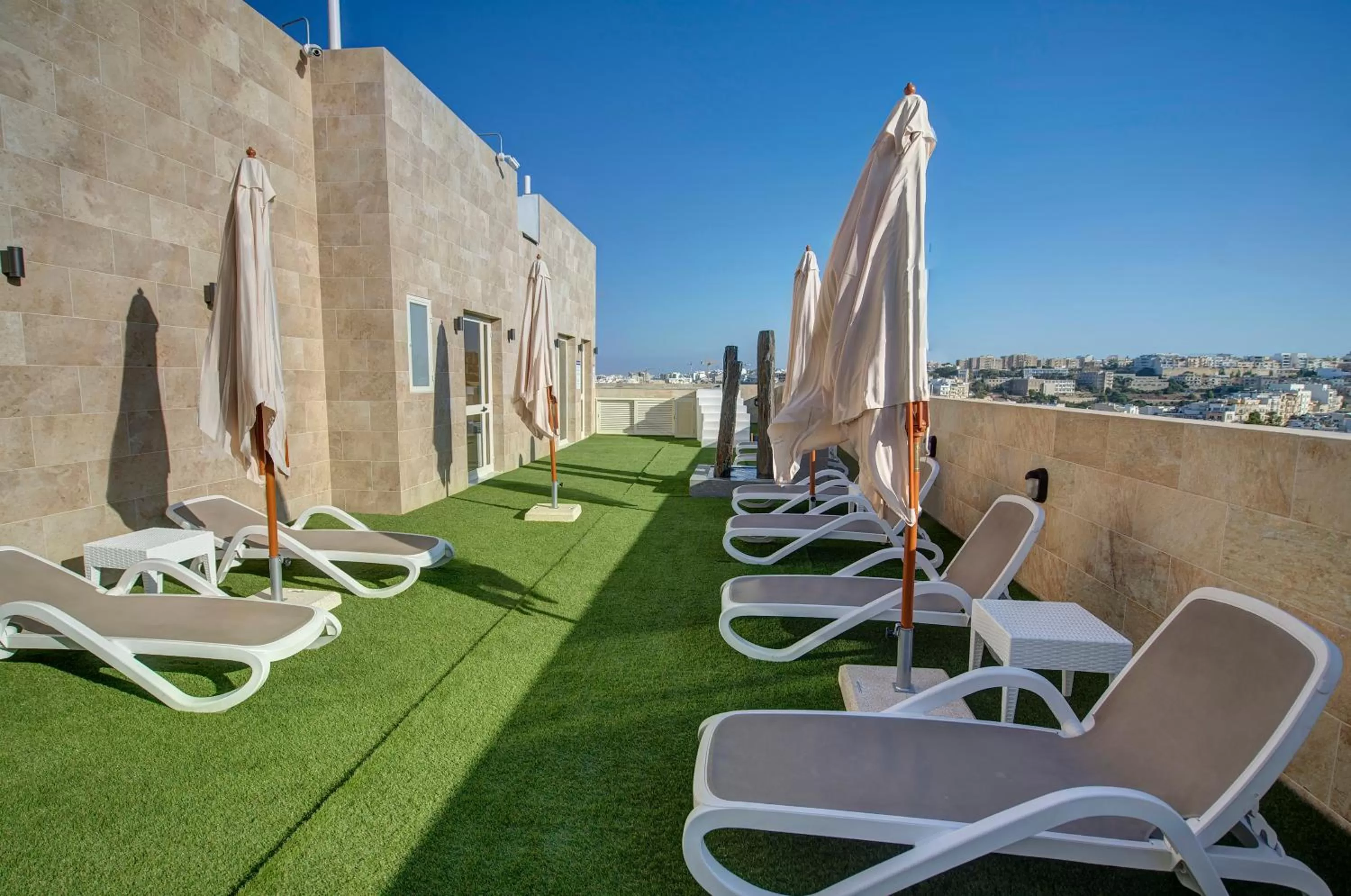 Balcony/Terrace in Allegro Hotel