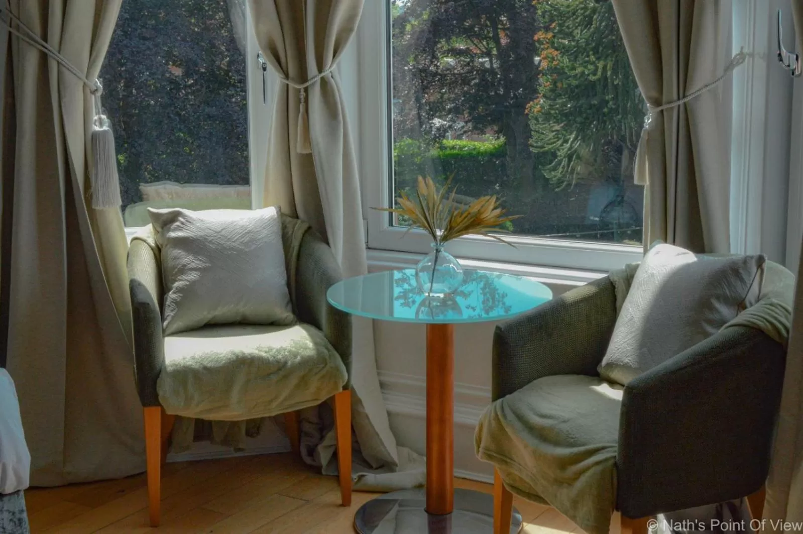 Seating Area in Redstones