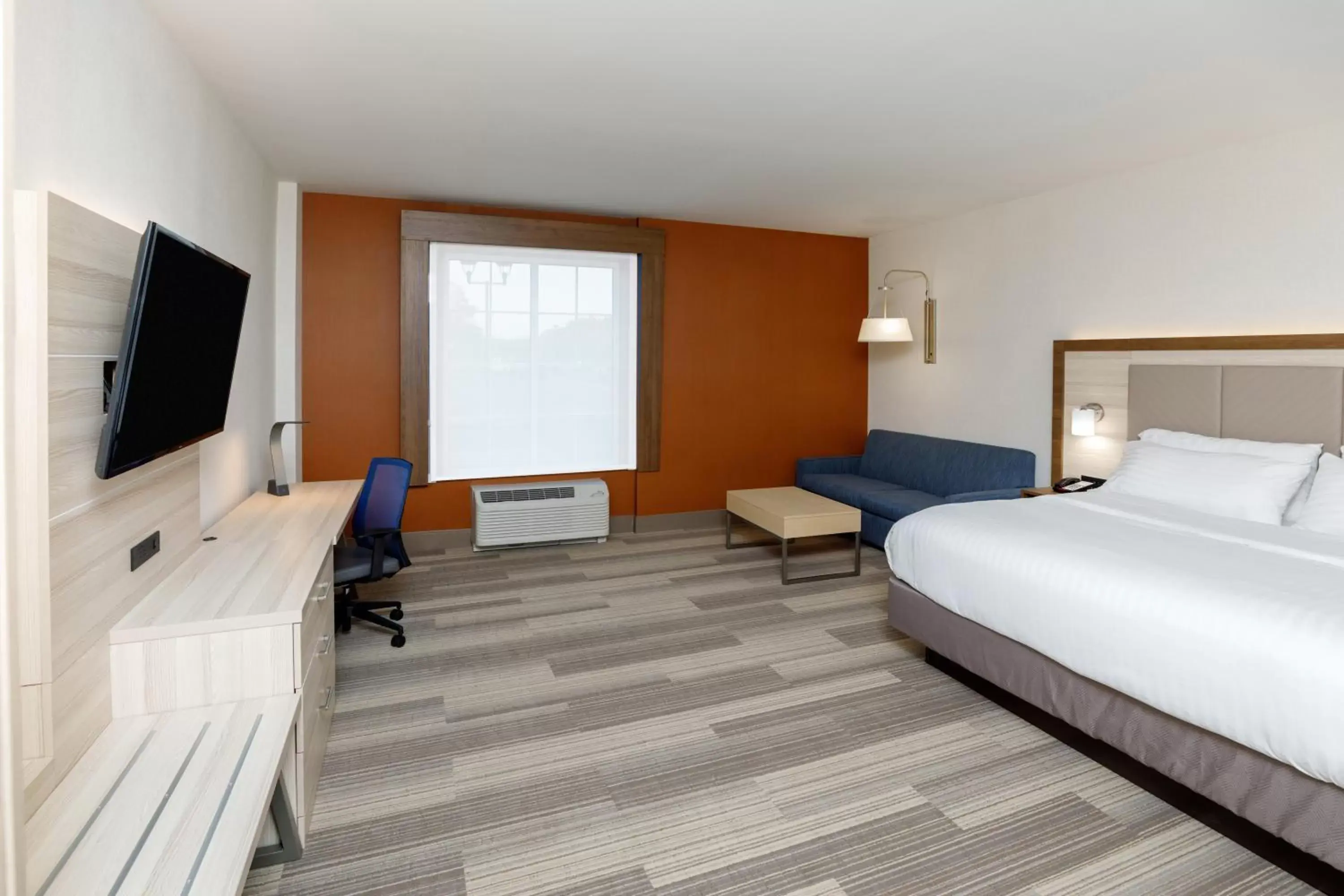 Photo of the whole room in Holiday Inn Express & Suites - Sturbridge, an IHG Hotel