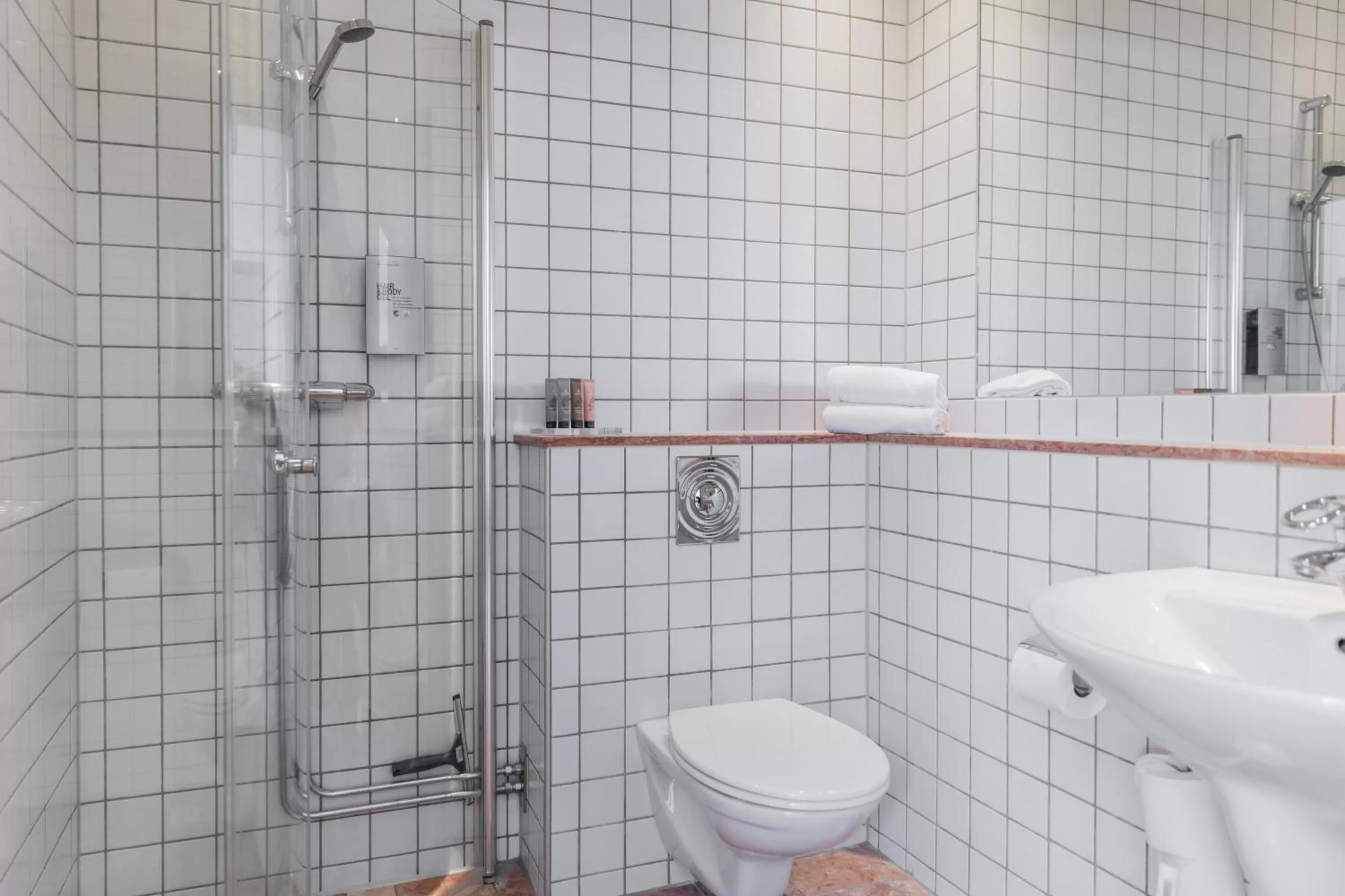 Bathroom in The More Hotel Mazetti