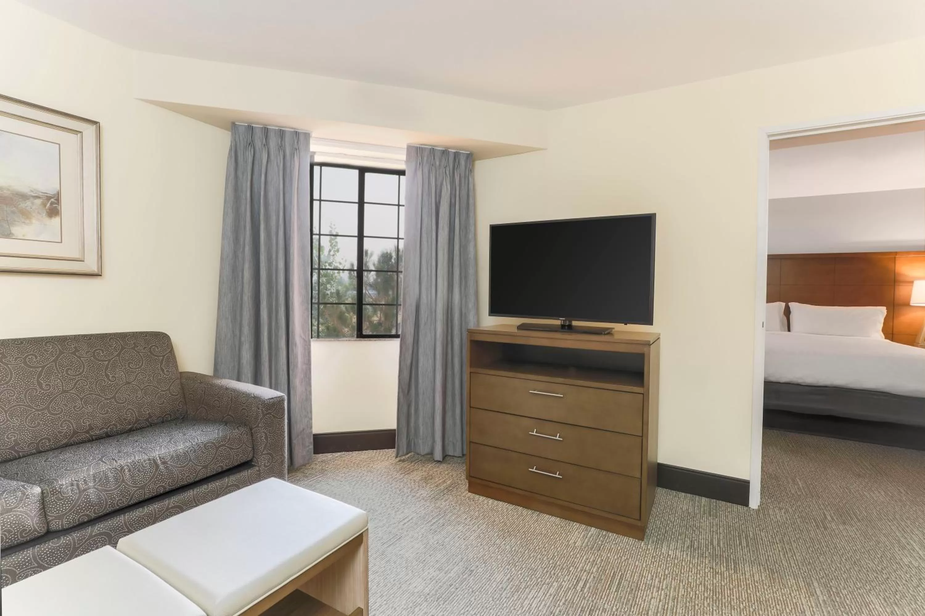 Two-Bedroom Suite with Bath Tub - Disability Access/Non-Smoking in Staybridge Suites Reno Nevada, an IHG Hotel