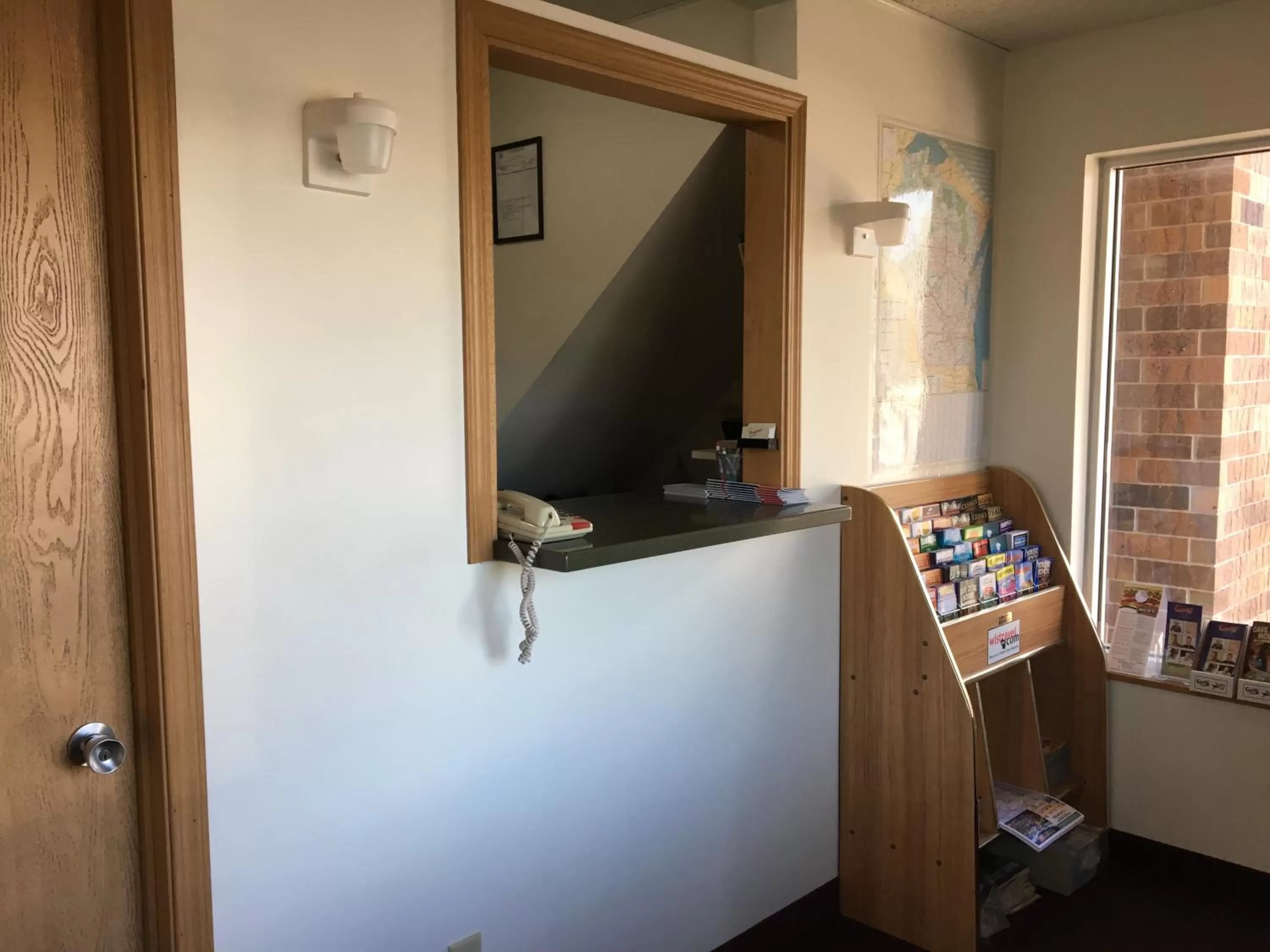 Lobby or reception in Thunderbird Motor Inn