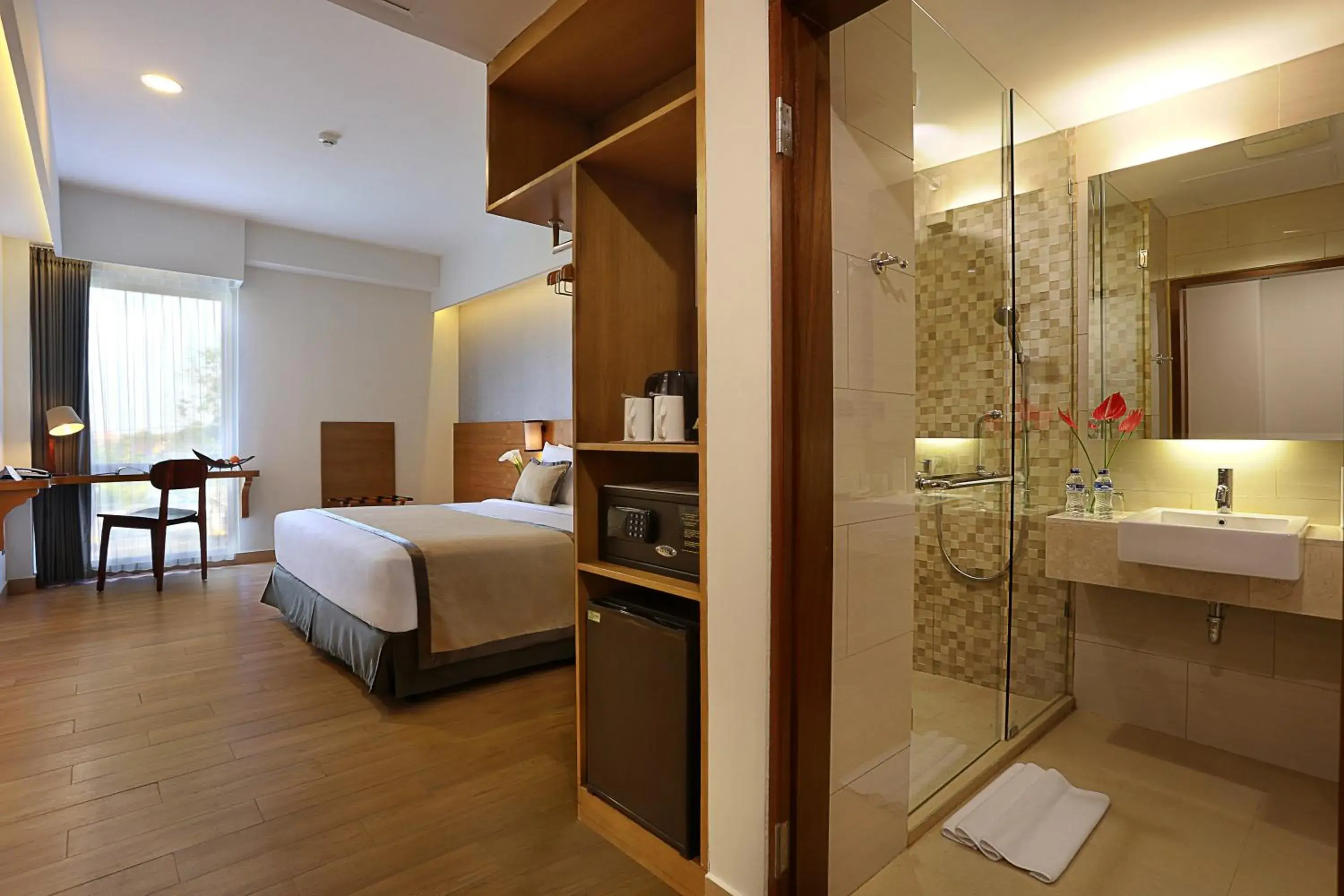 Bedroom, Bathroom in Golden Tulip Essential Denpasar Hotel